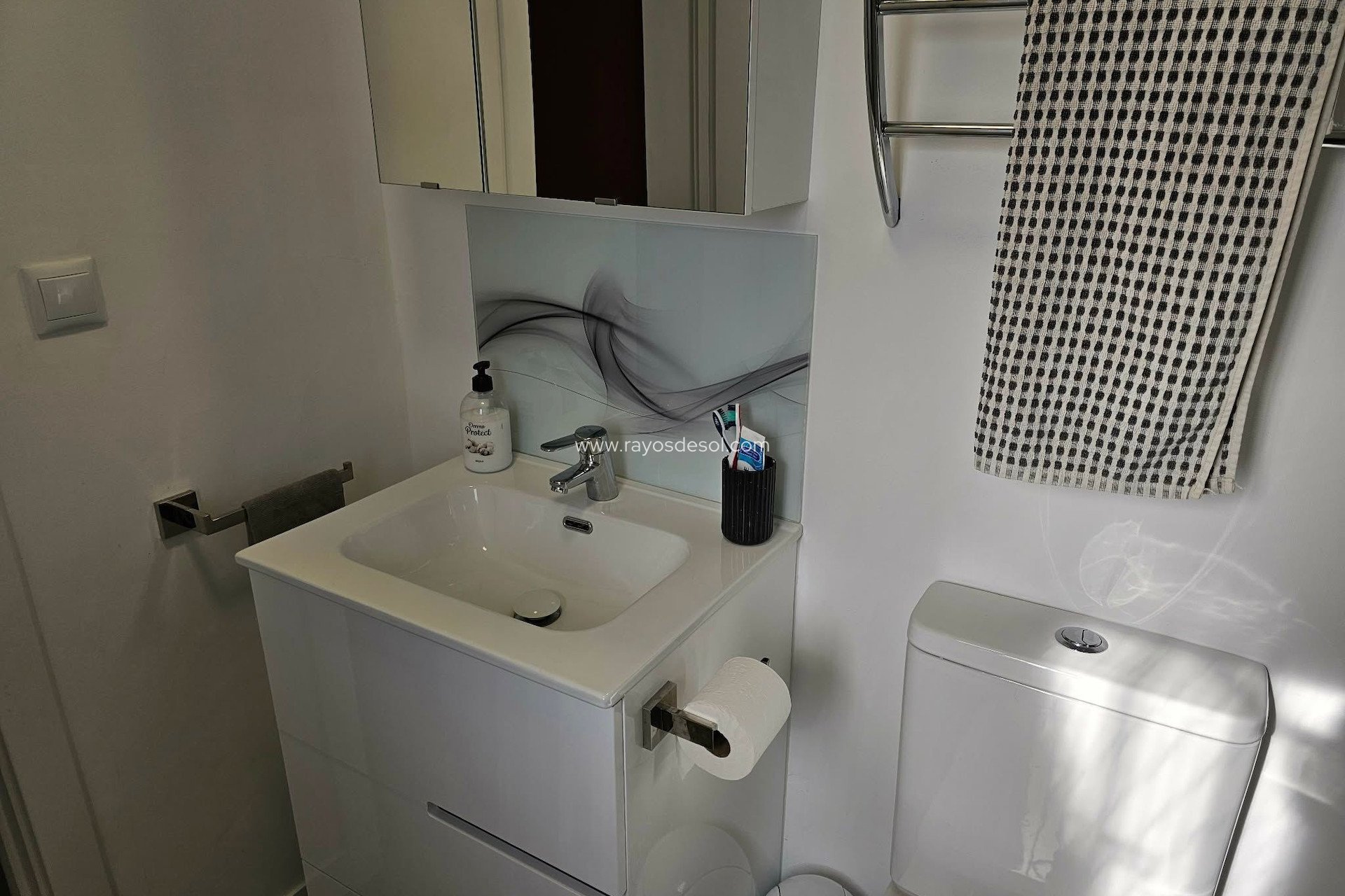 Resale - Villa - La Marina