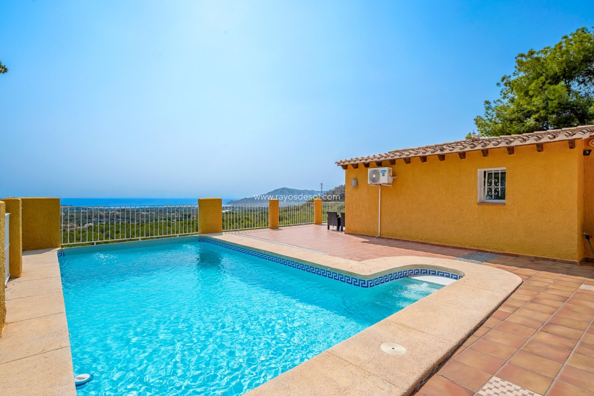 Resale - Villa - La Nucía - El tossal