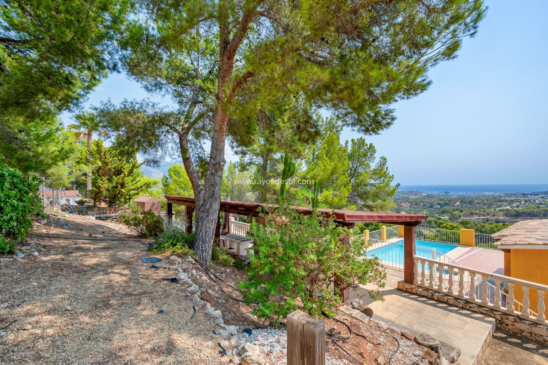 Resale - Villa - La Nucía - El tossal