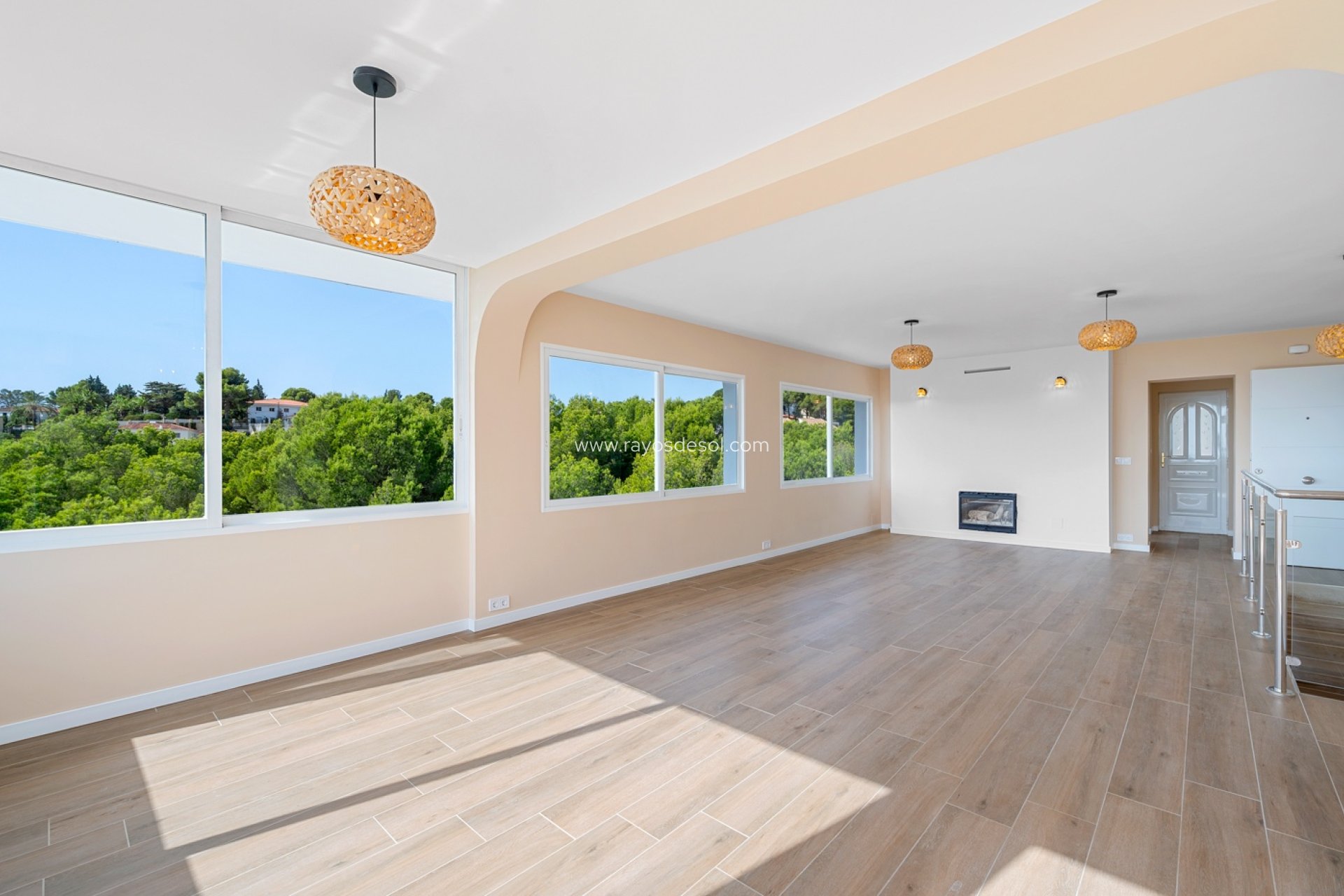 Resale - Villa - La Nucía