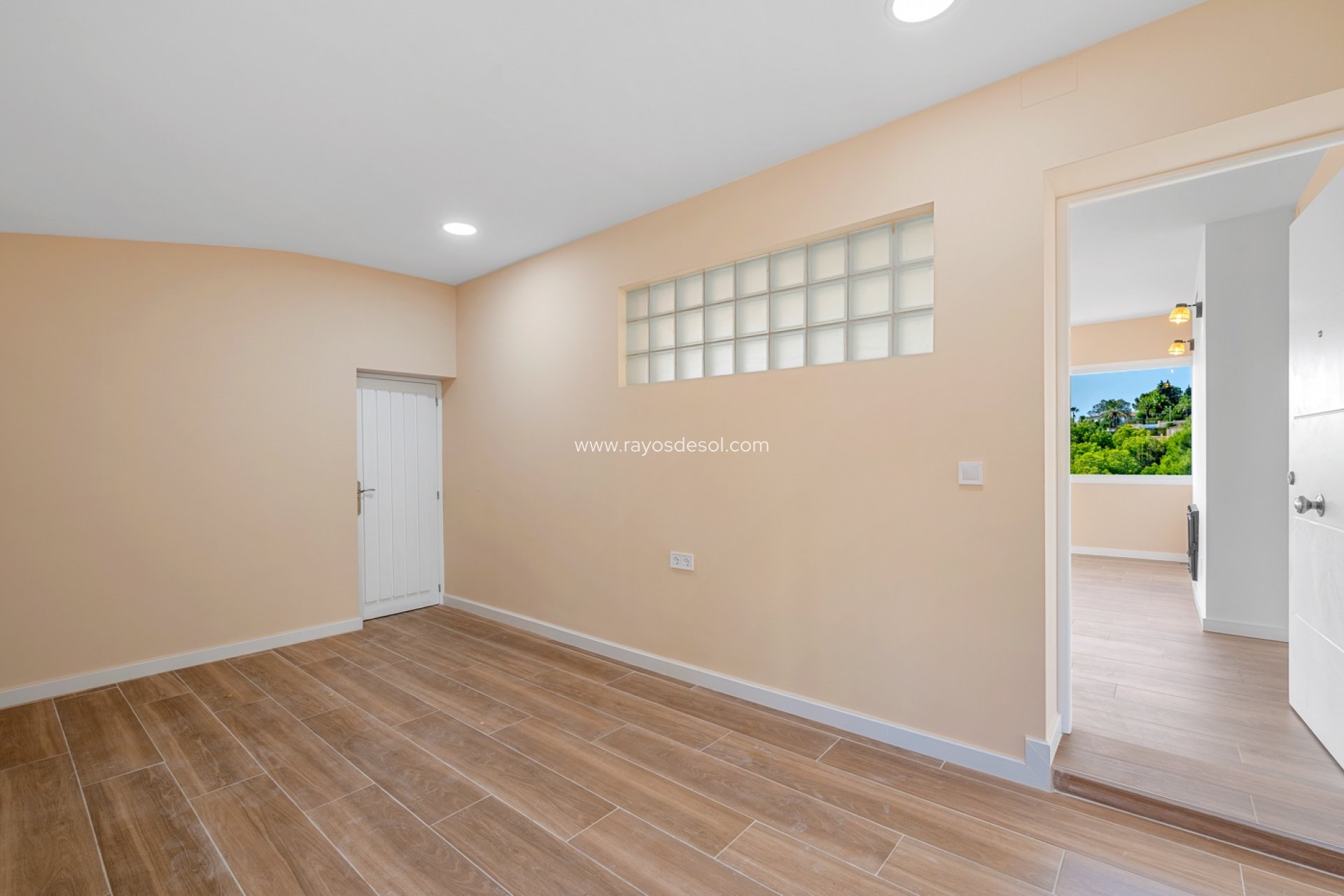 Resale - Villa - La Nucía