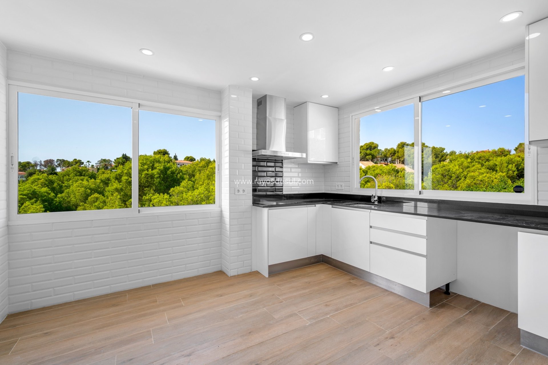 Resale - Villa - La Nucía