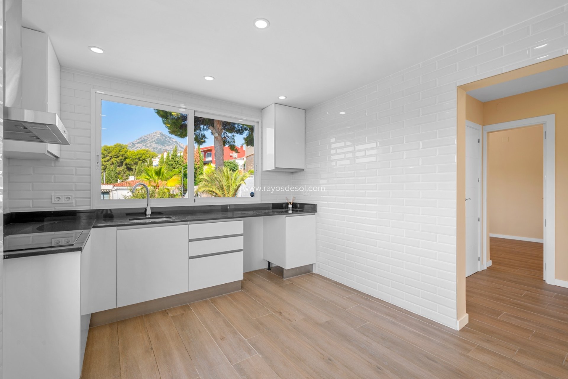 Resale - Villa - La Nucía