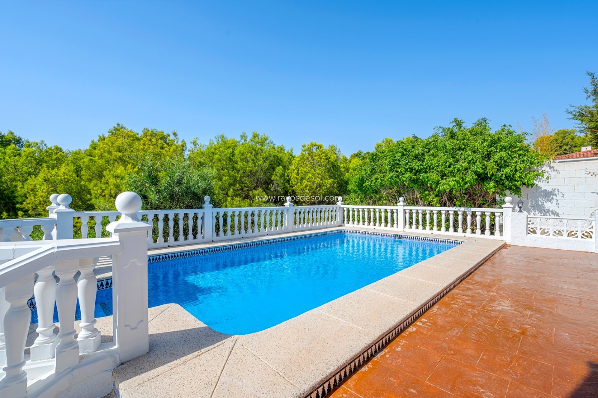 Resale - Villa - La Nucía