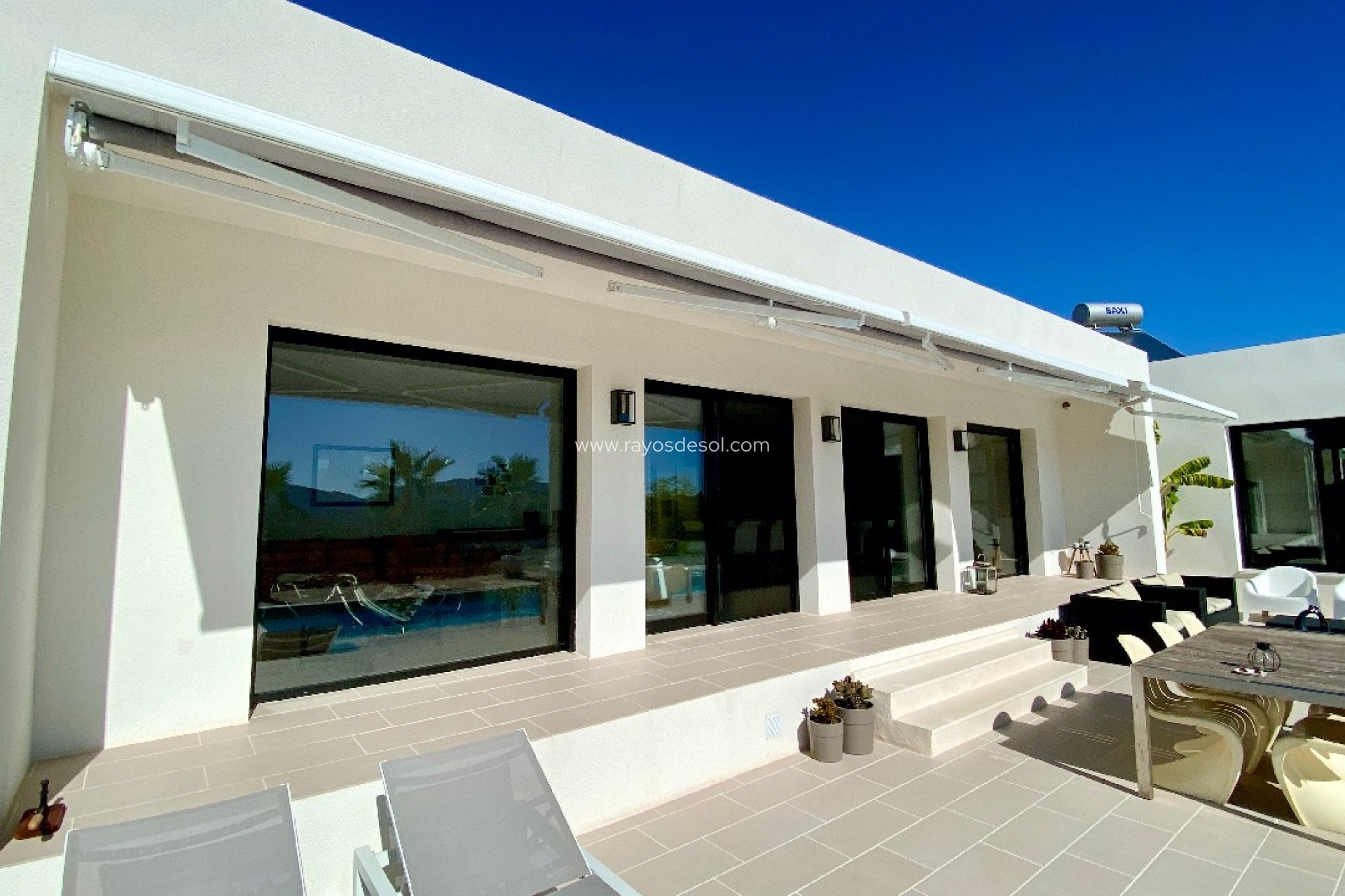 Resale - Villa - La Romana - LA ROMANA