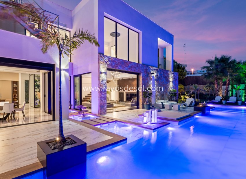 Resale - Villa - Las Colinas Golf Resort - Las Colinas Golf
