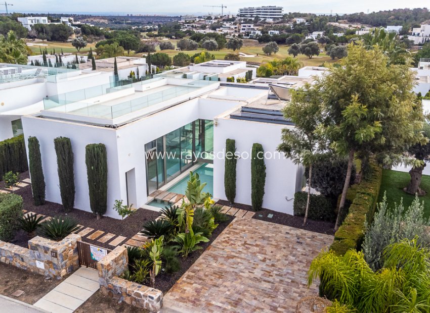 Resale - Villa - Las Colinas Golf Resort - Las Colinas Golf