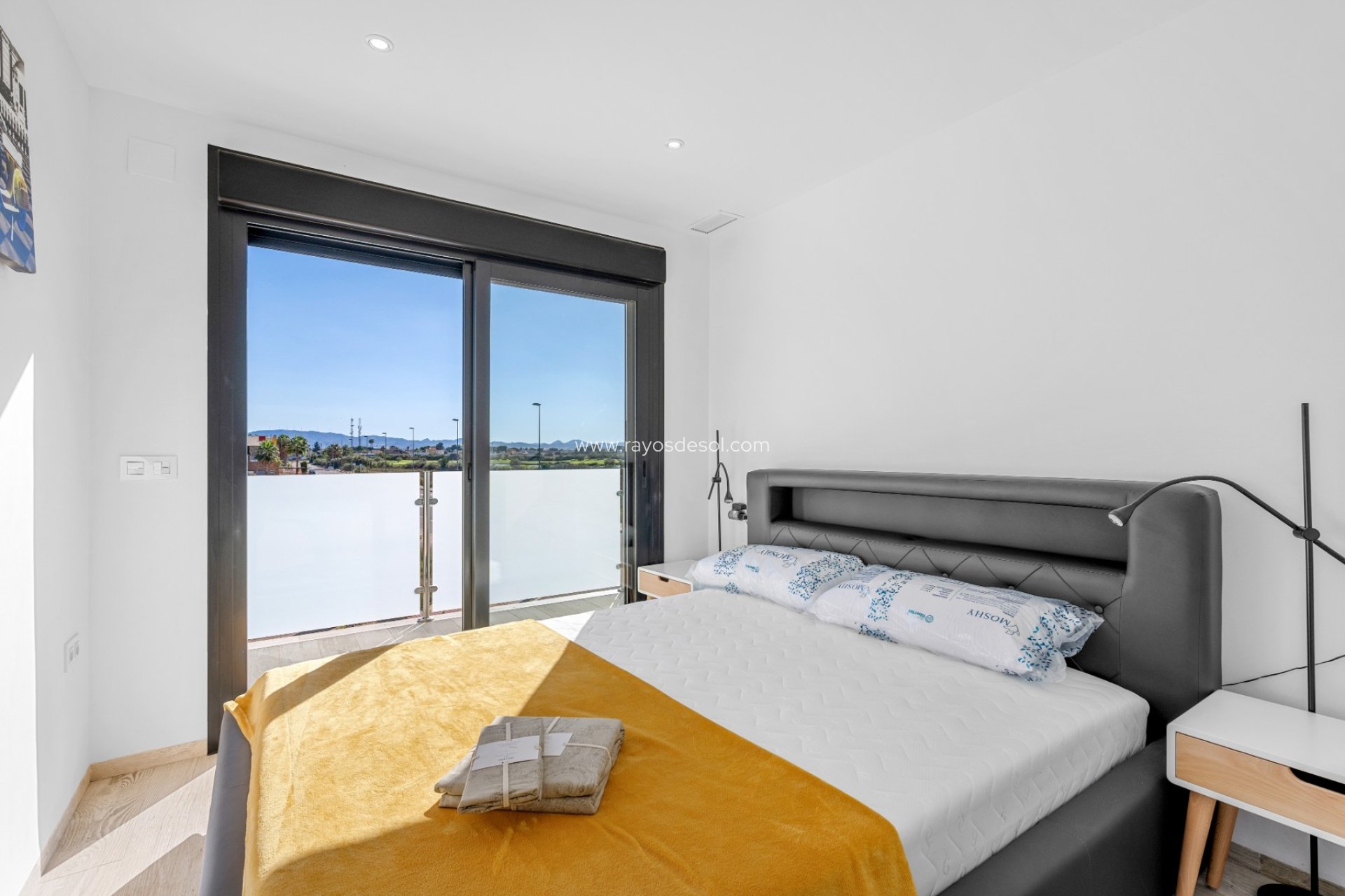 Resale - Villa - Los Alcazares - Serena Golf