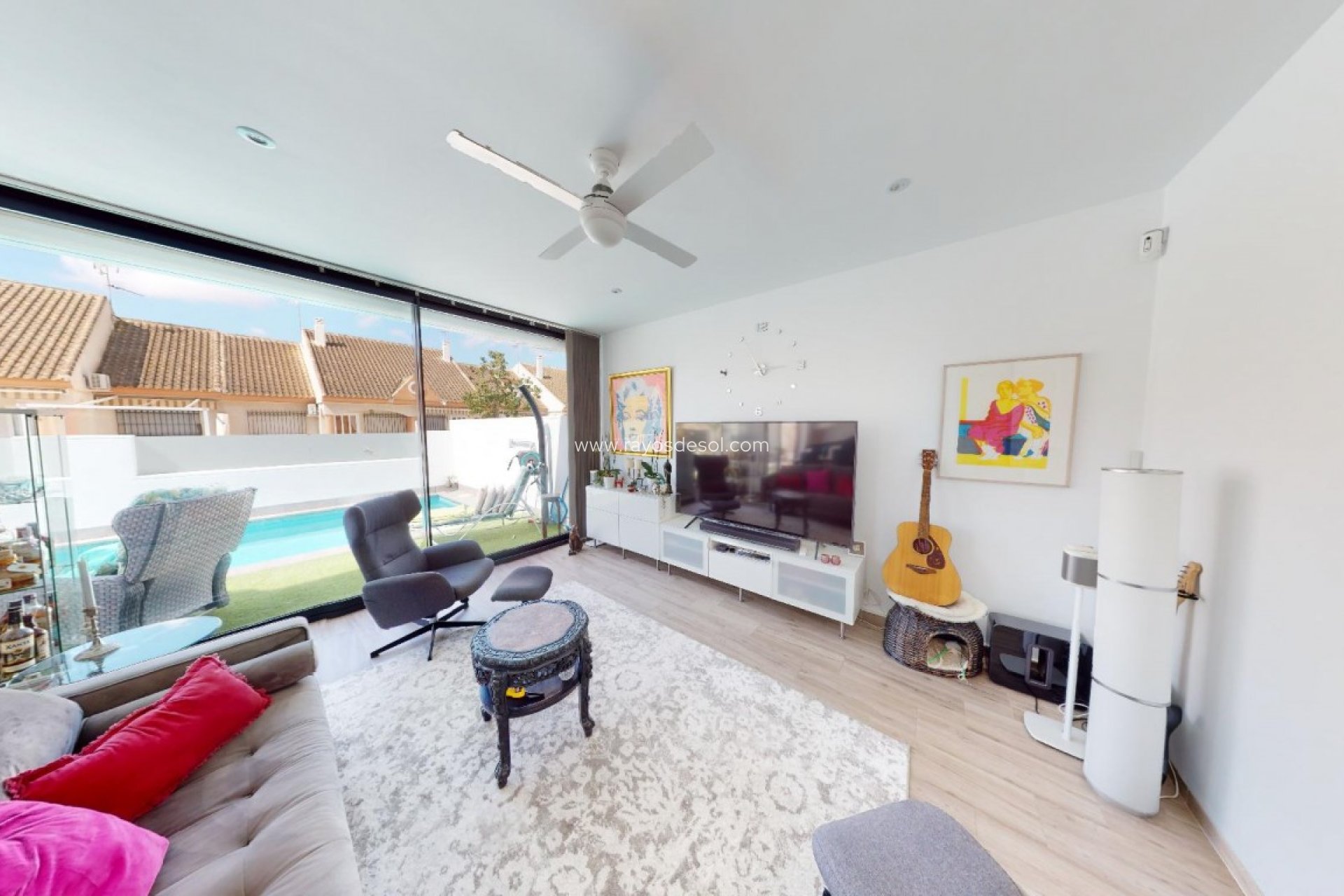 Resale - Villa - Los Alcazares