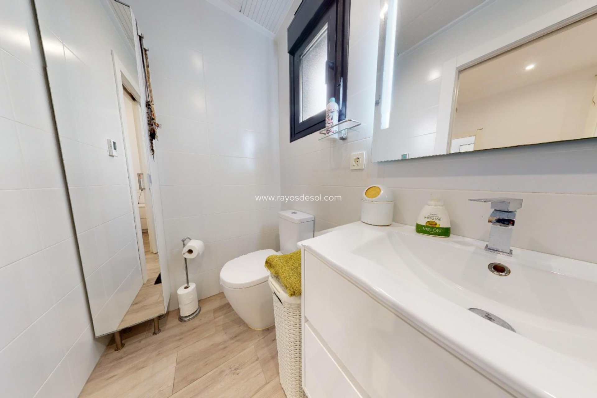 Resale - Villa - Los Alcazares