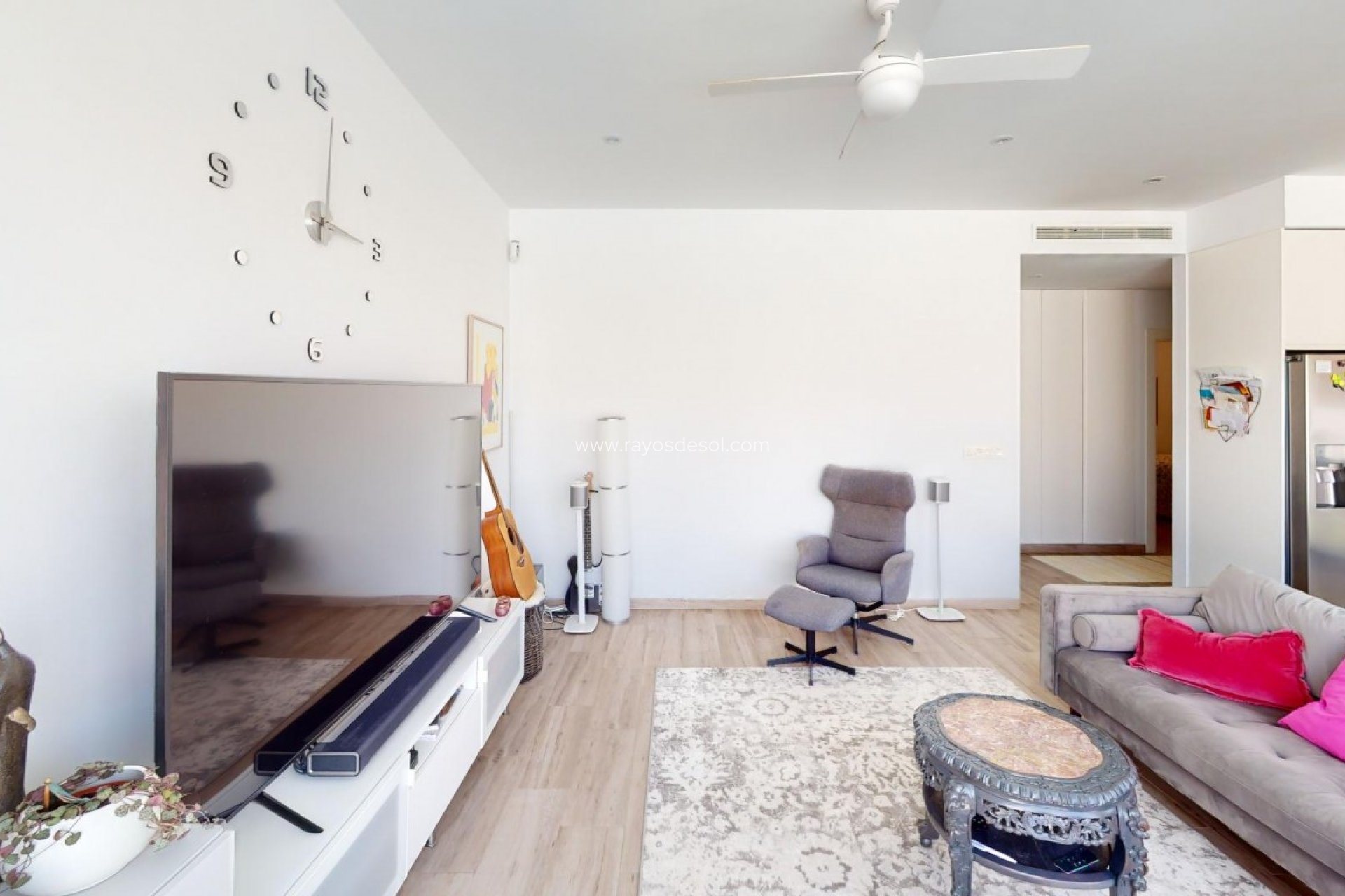 Resale - Villa - Los Alcazares