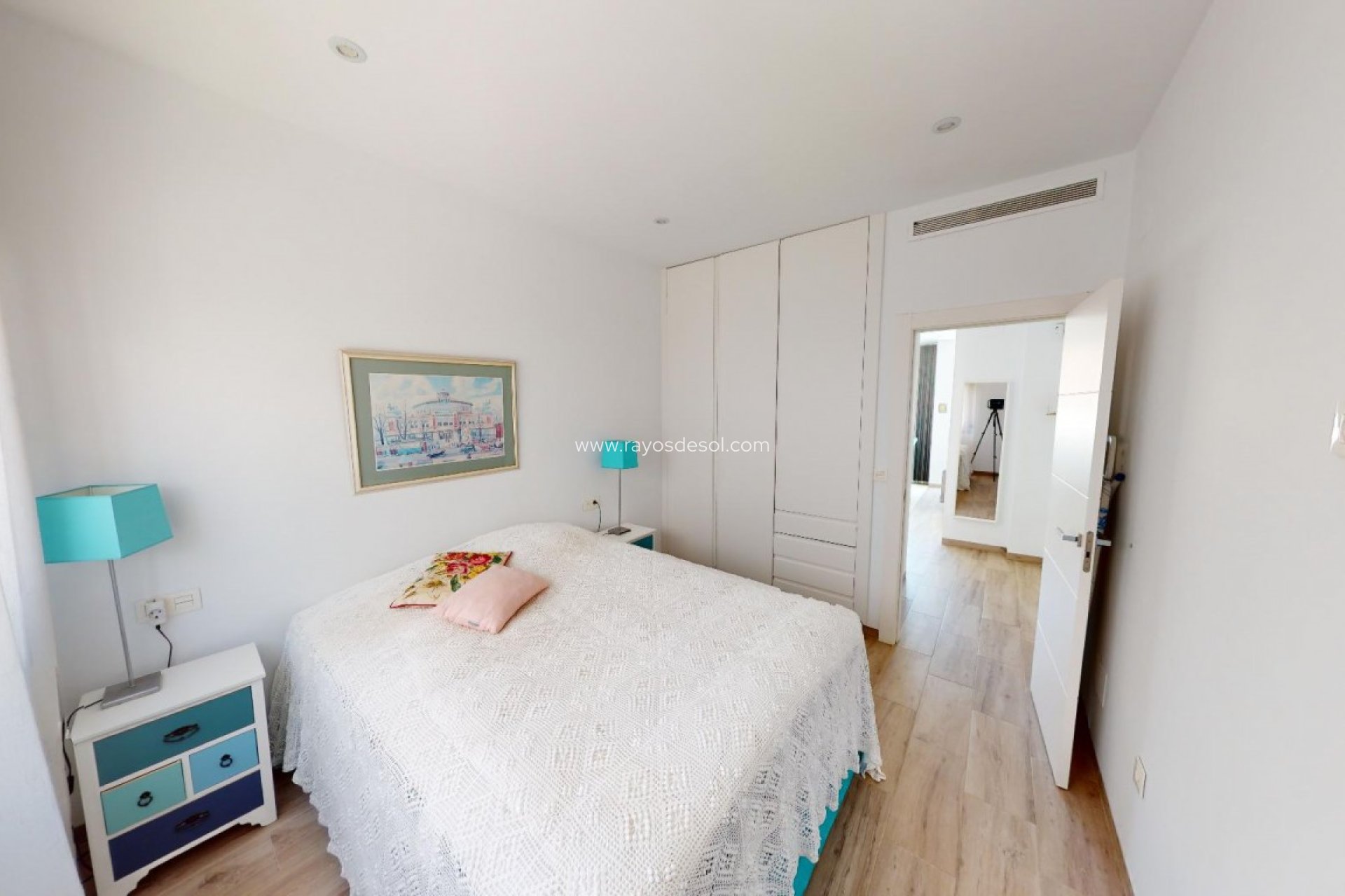 Resale - Villa - Los Alcazares