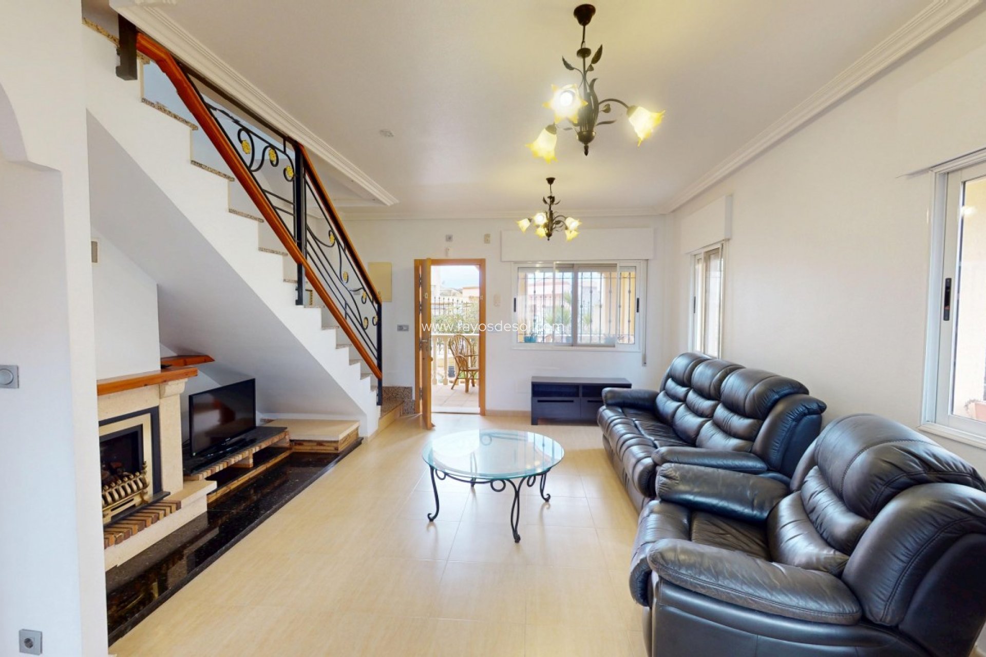 Resale - Villa - Los Alcazares