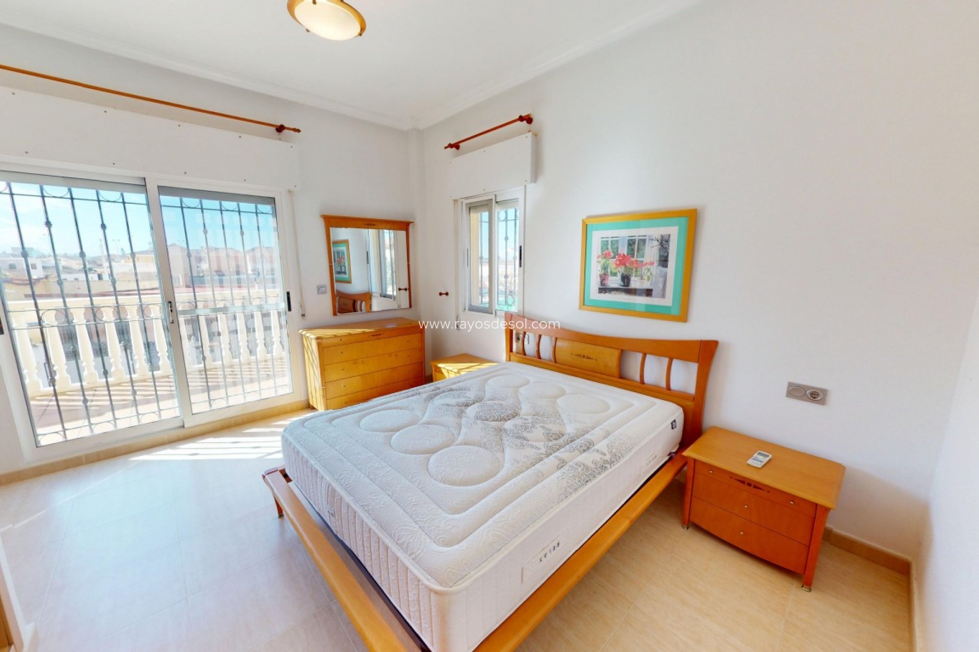 Resale - Villa - Los Alcazares