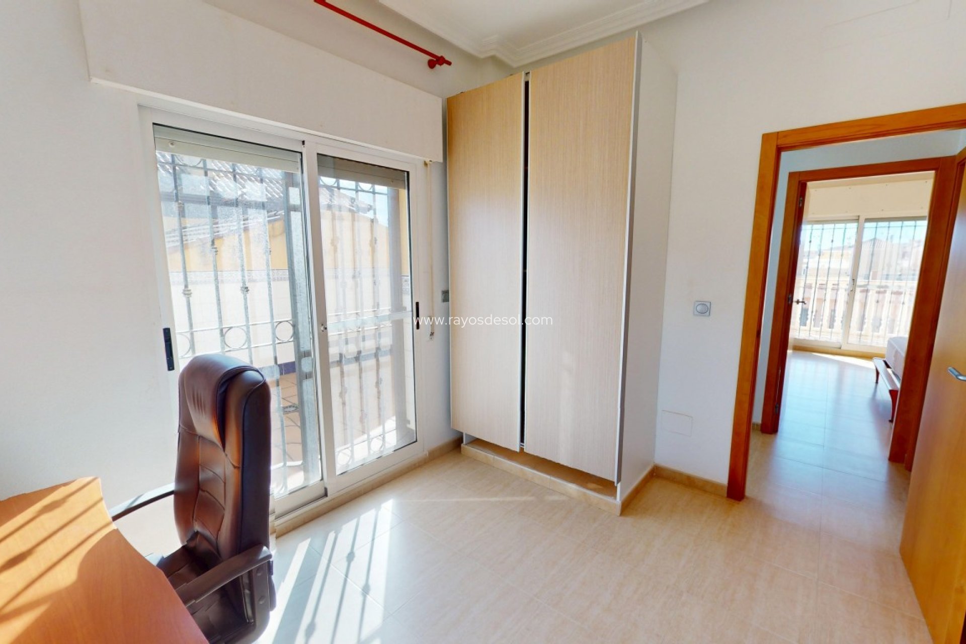 Resale - Villa - Los Alcazares