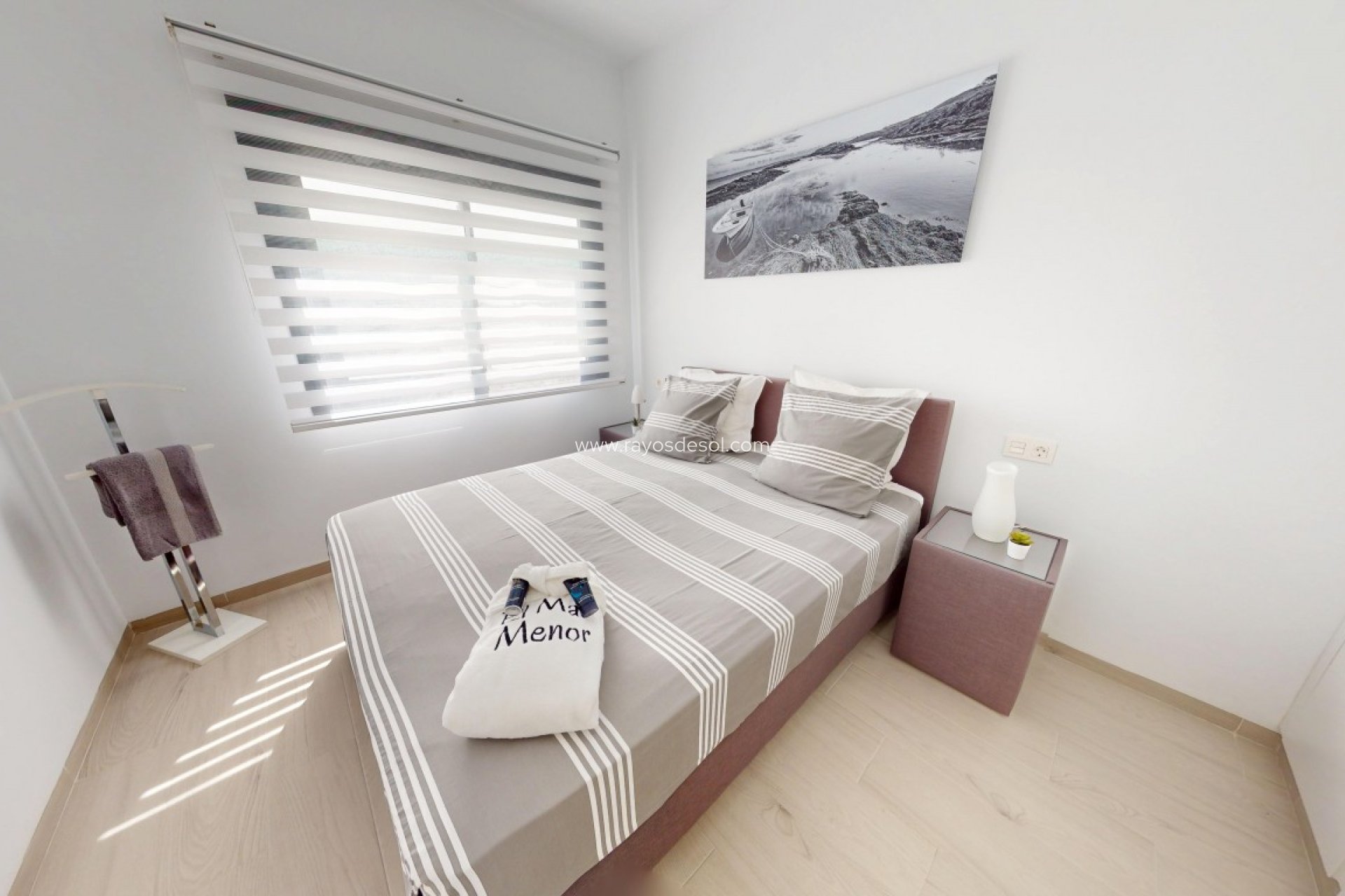 Resale - Villa - Los Alcazares