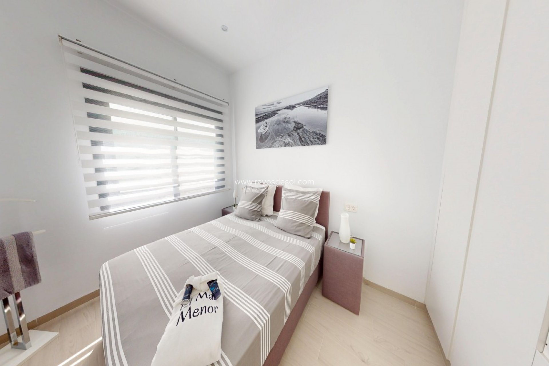 Resale - Villa - Los Alcazares