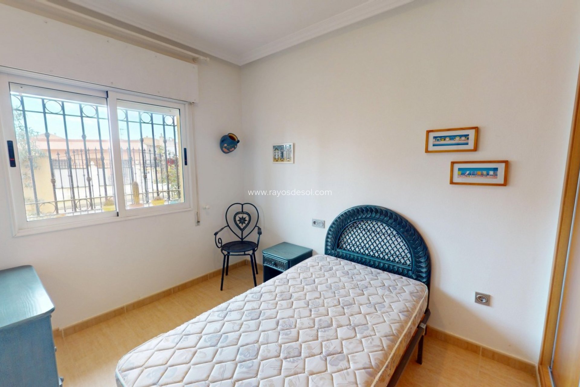 Resale - Villa - Los Alcazares