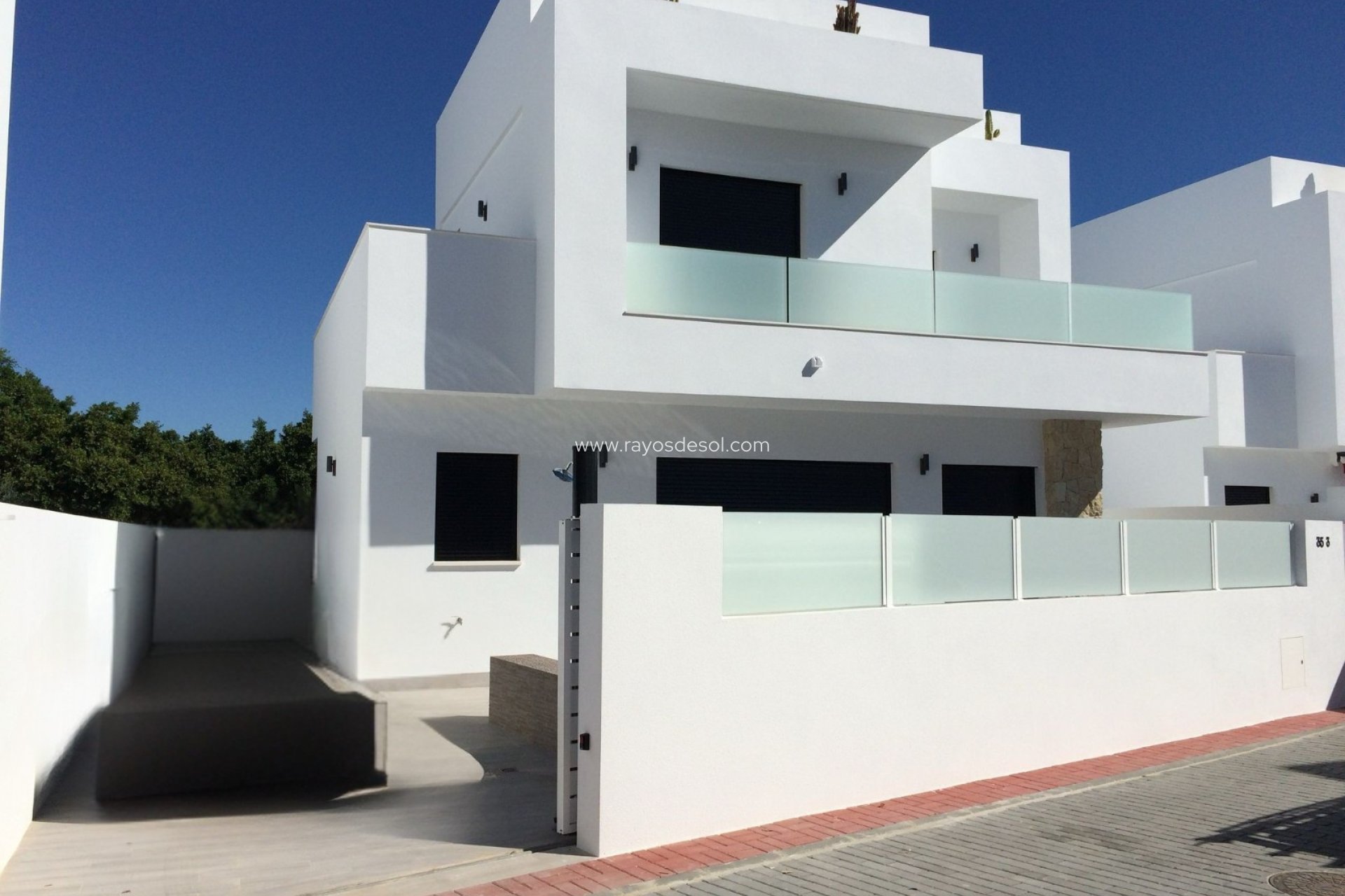 Resale - Villa - Los Montesinos - La Herada