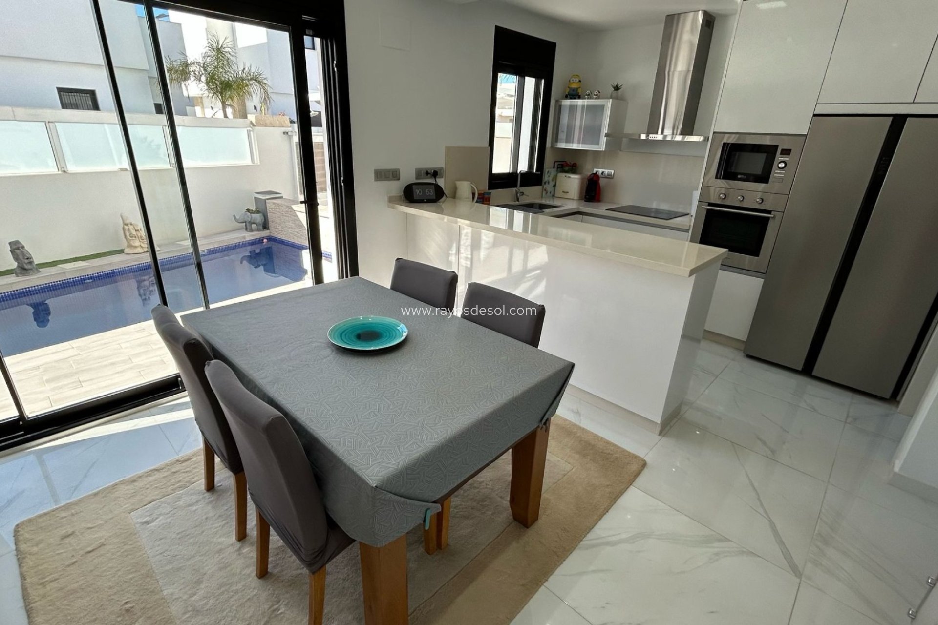 Resale - Villa - Los Montesinos - La Herada