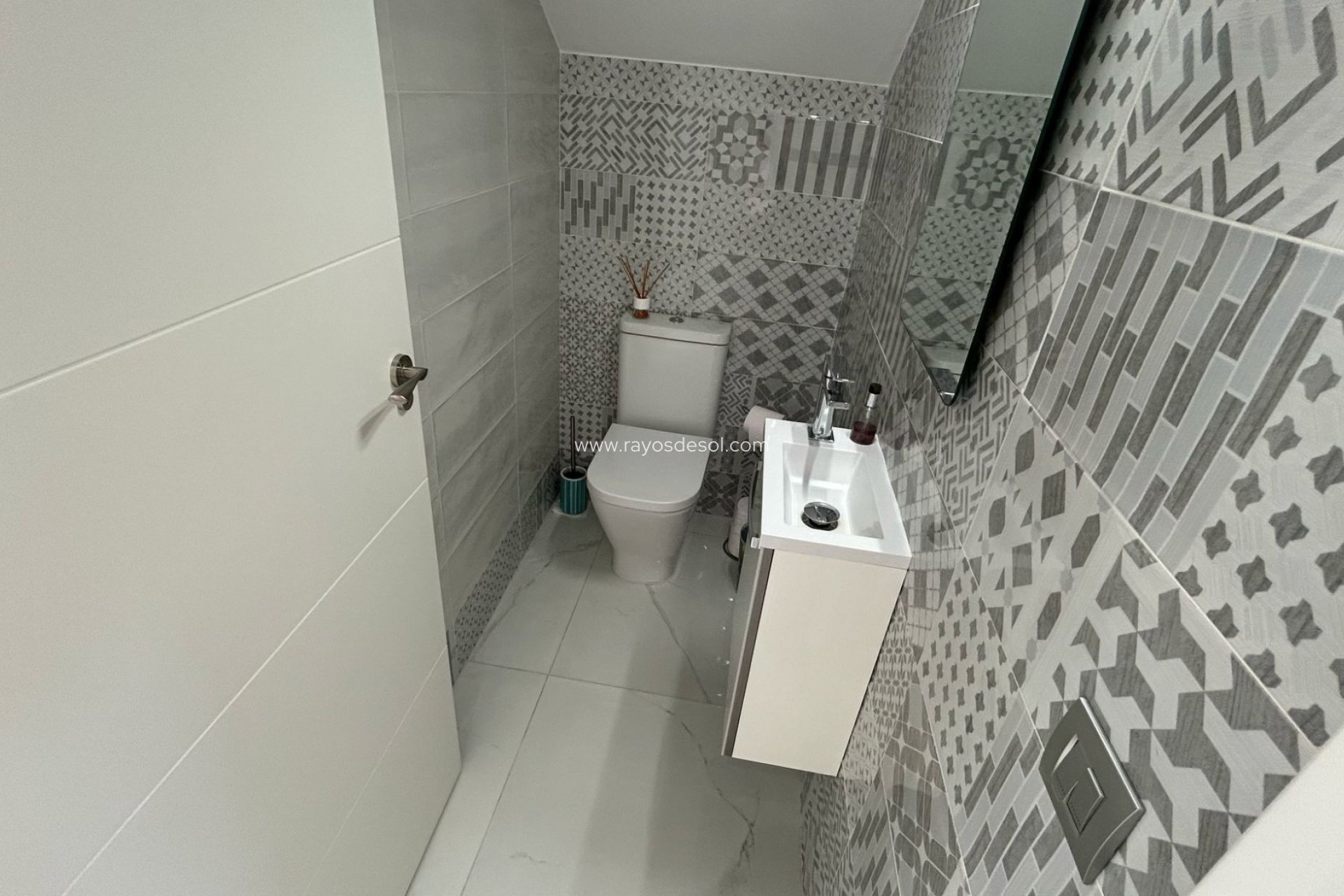 Resale - Villa - Los Montesinos - La Herada