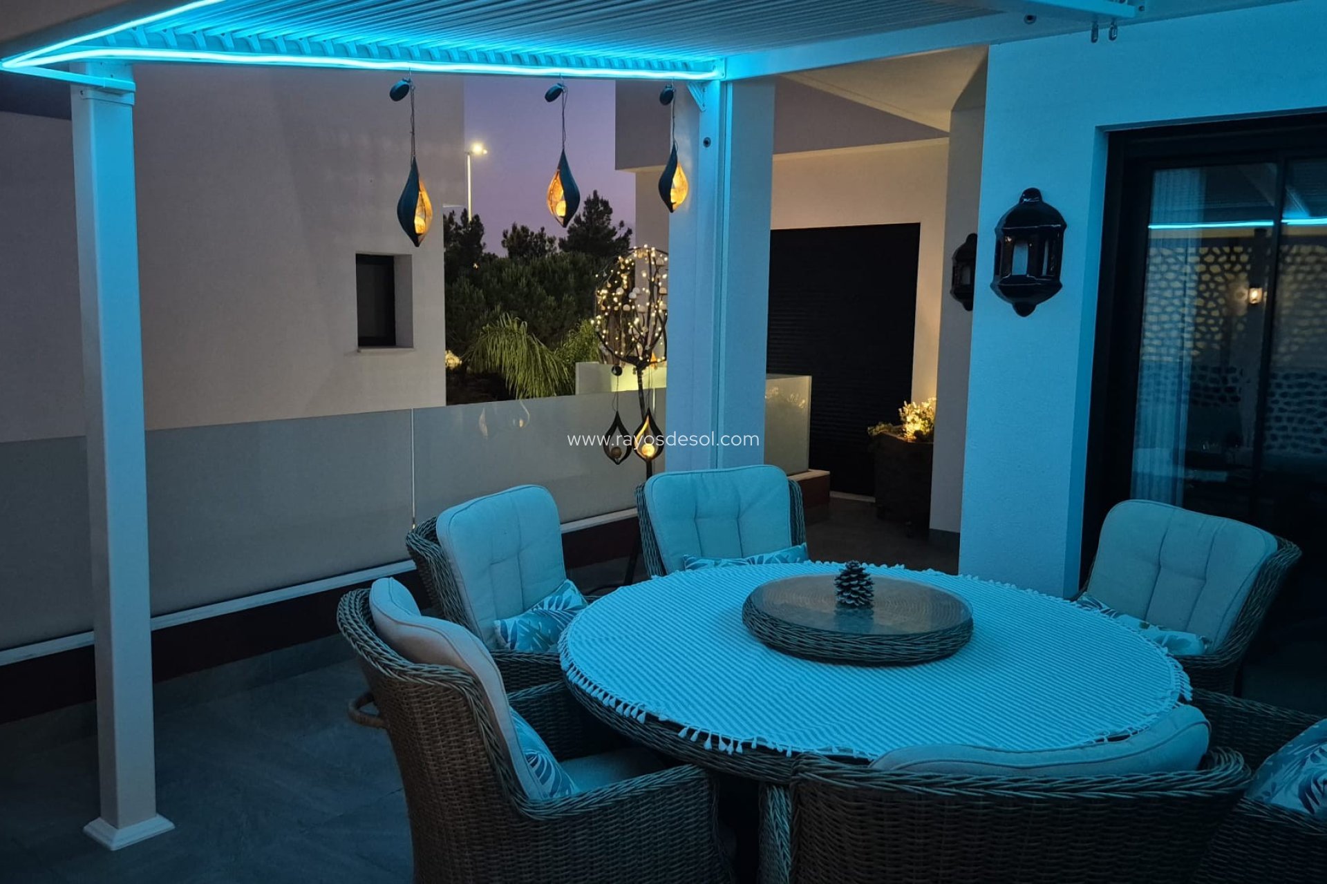 Resale - Villa - Los Montesinos - La Herrada