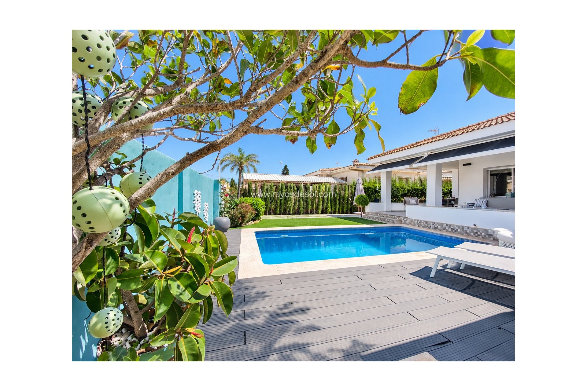 Resale - Villa - Mar de Cristal - Mar Menor