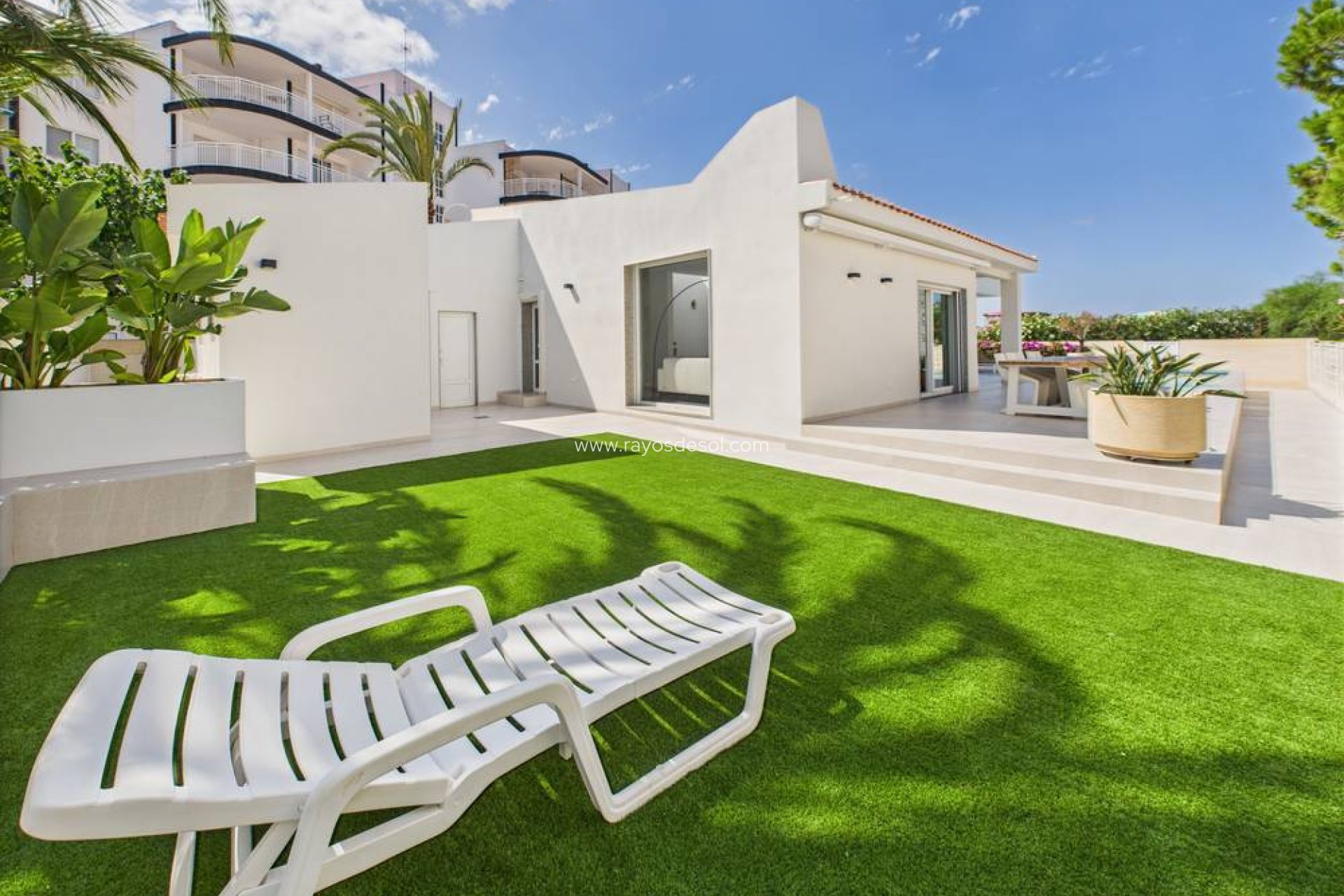 Resale - Villa - Mar de Cristal