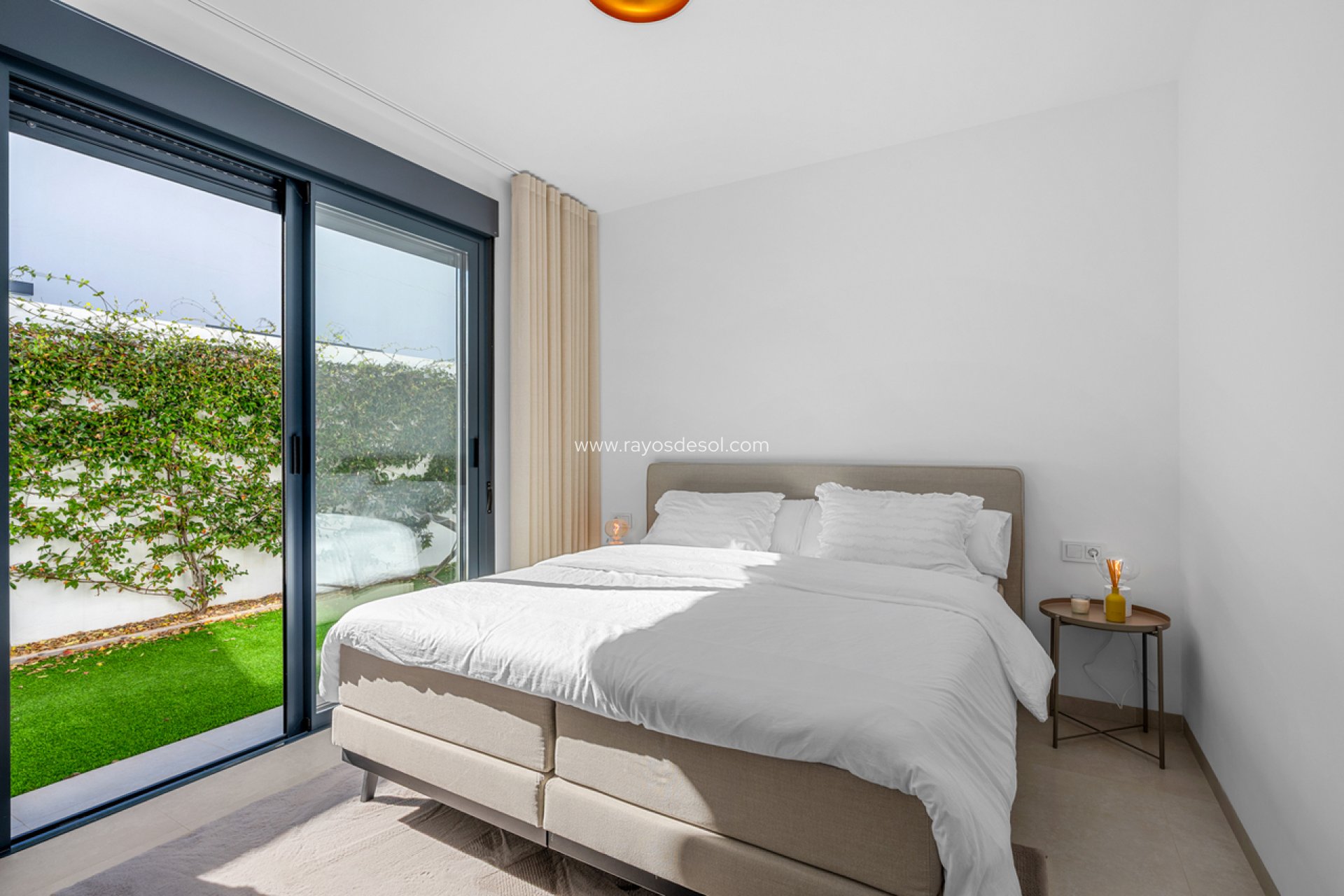 Resale - Villa - Mar de Cristal