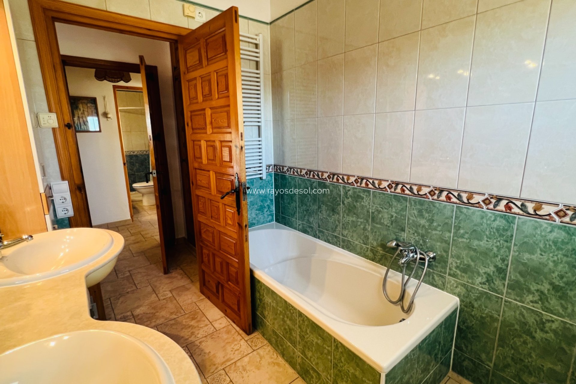 Resale - Villa - Moraira - Benimeit