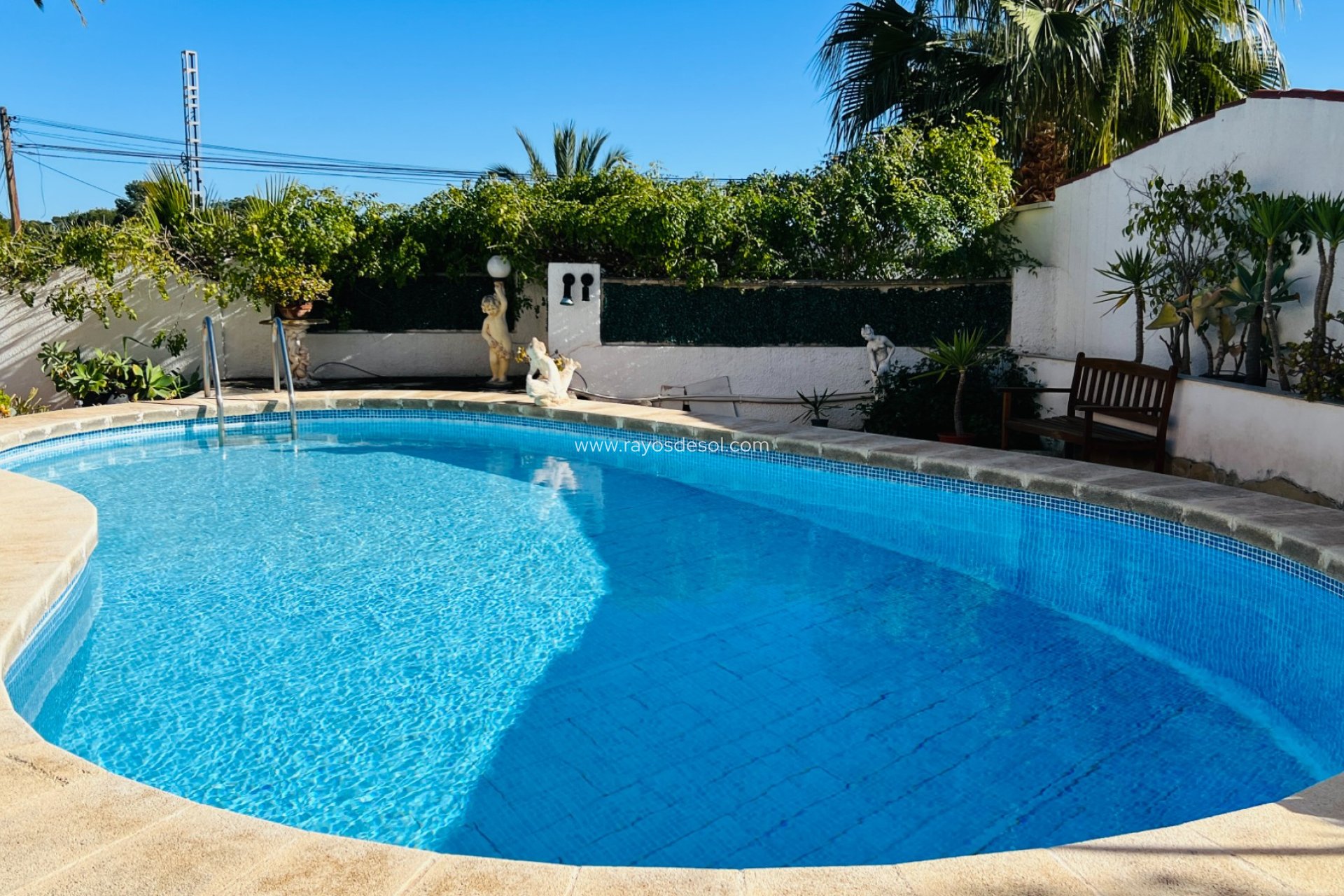 Resale - Villa - Moraira - Benimeit
