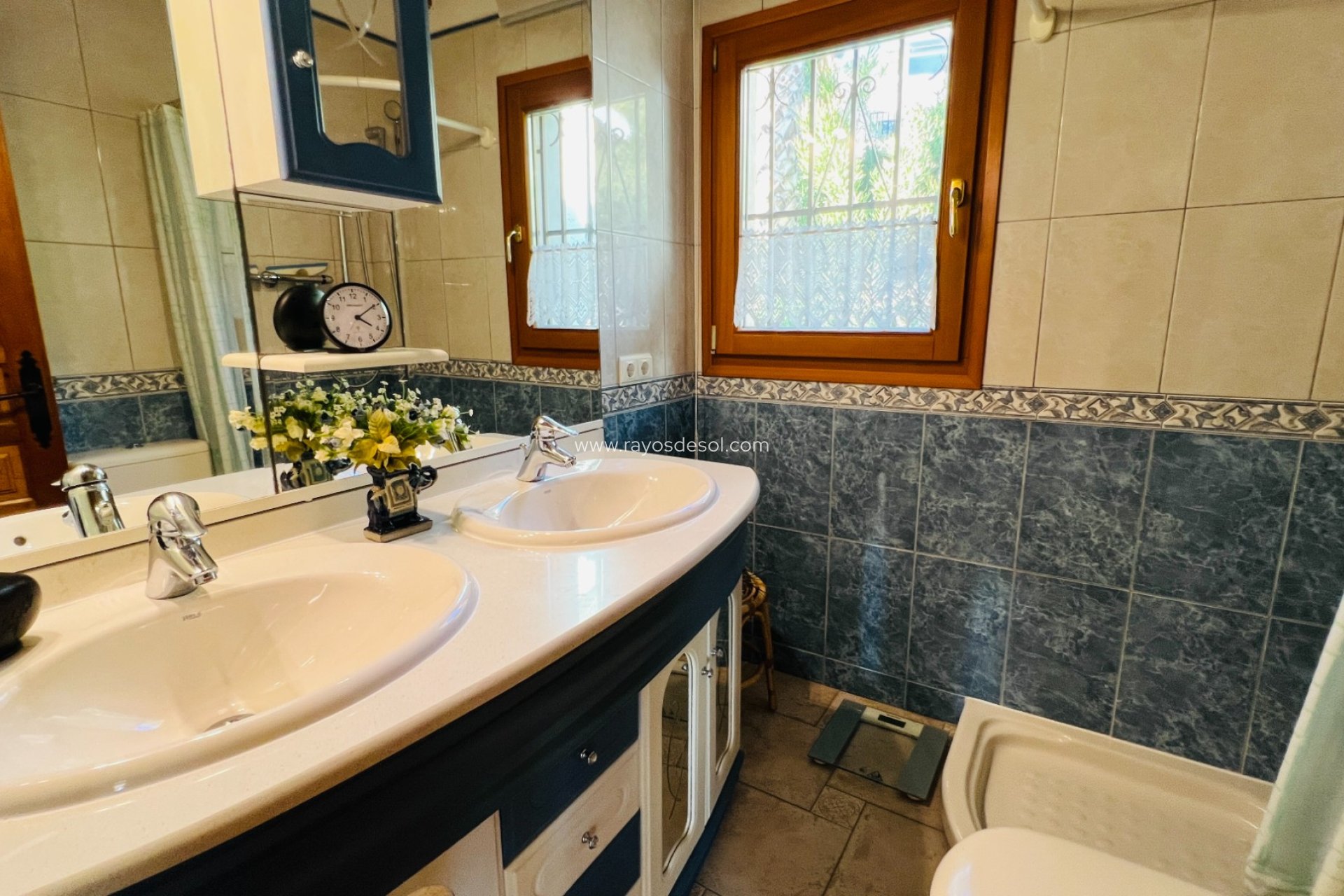 Resale - Villa - Moraira - Benimeit