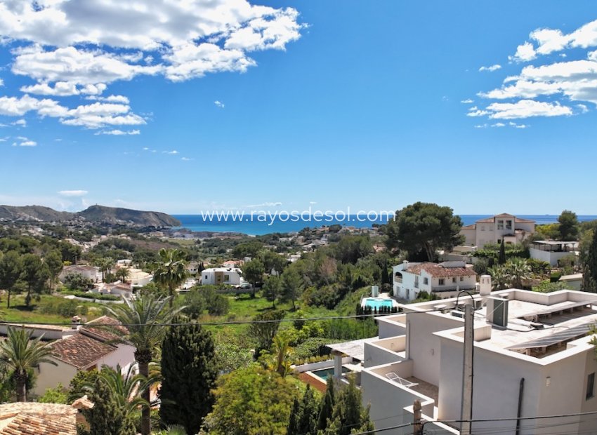 Resale - Villa - Moraira - Benimeit