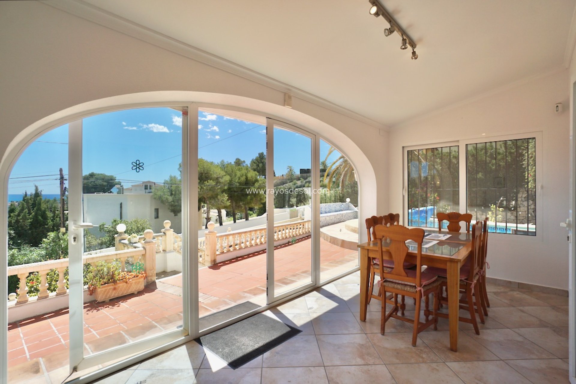 Resale - Villa - Moraira - Benimeit