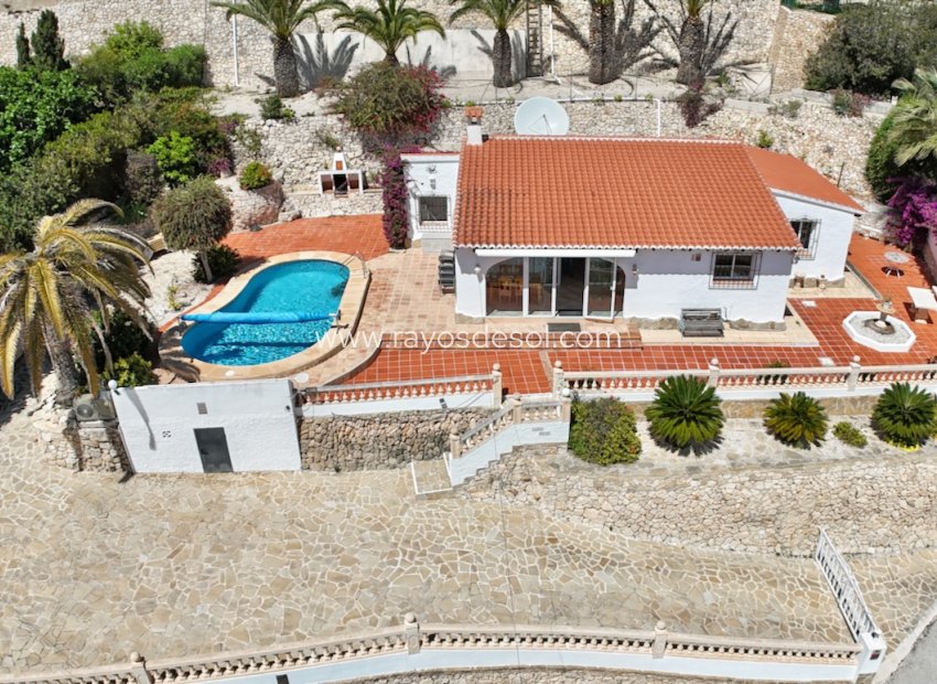 Resale - Villa - Moraira - Benimeit
