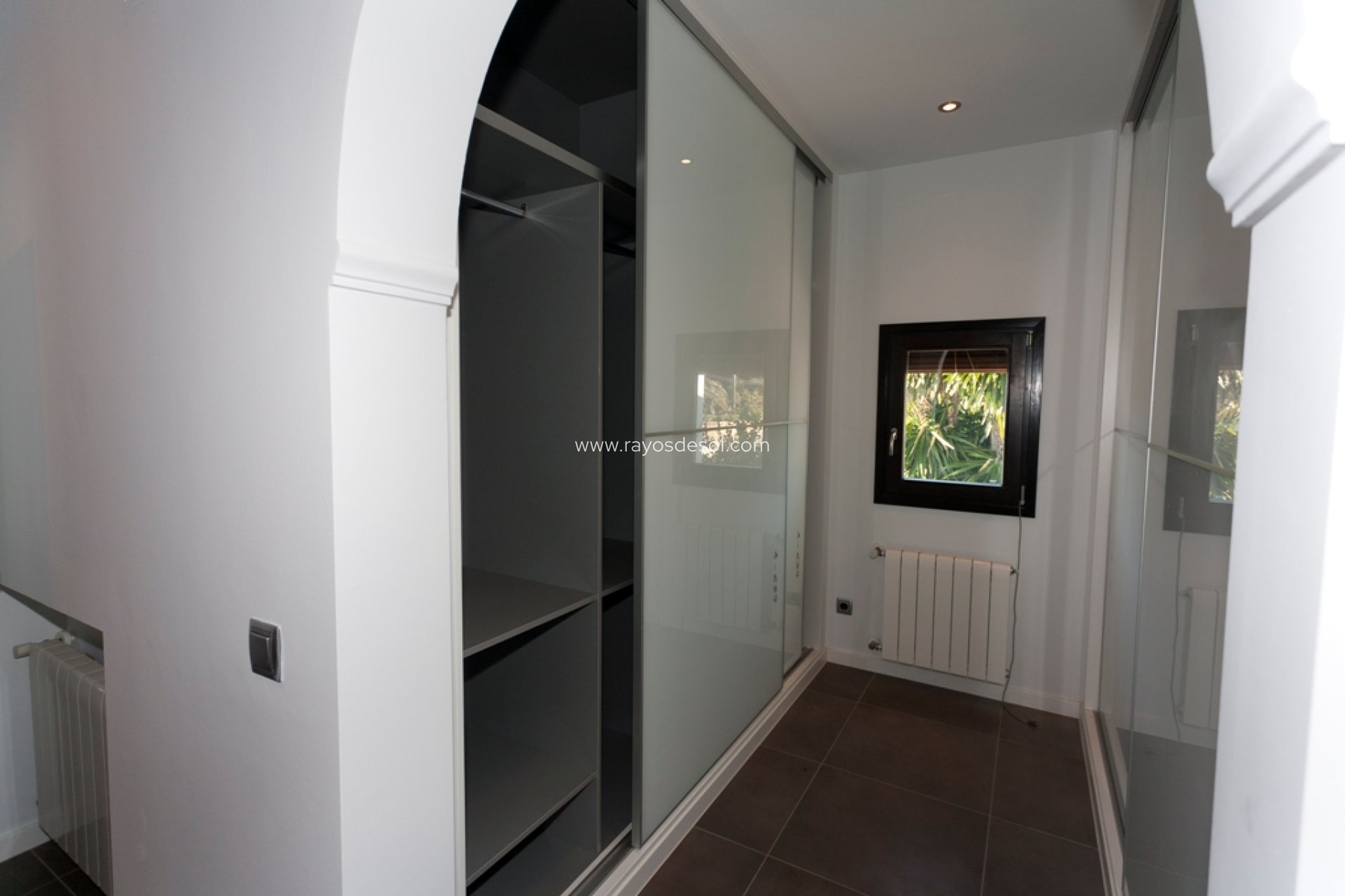 Resale - Villa - Moraira - Benimeit