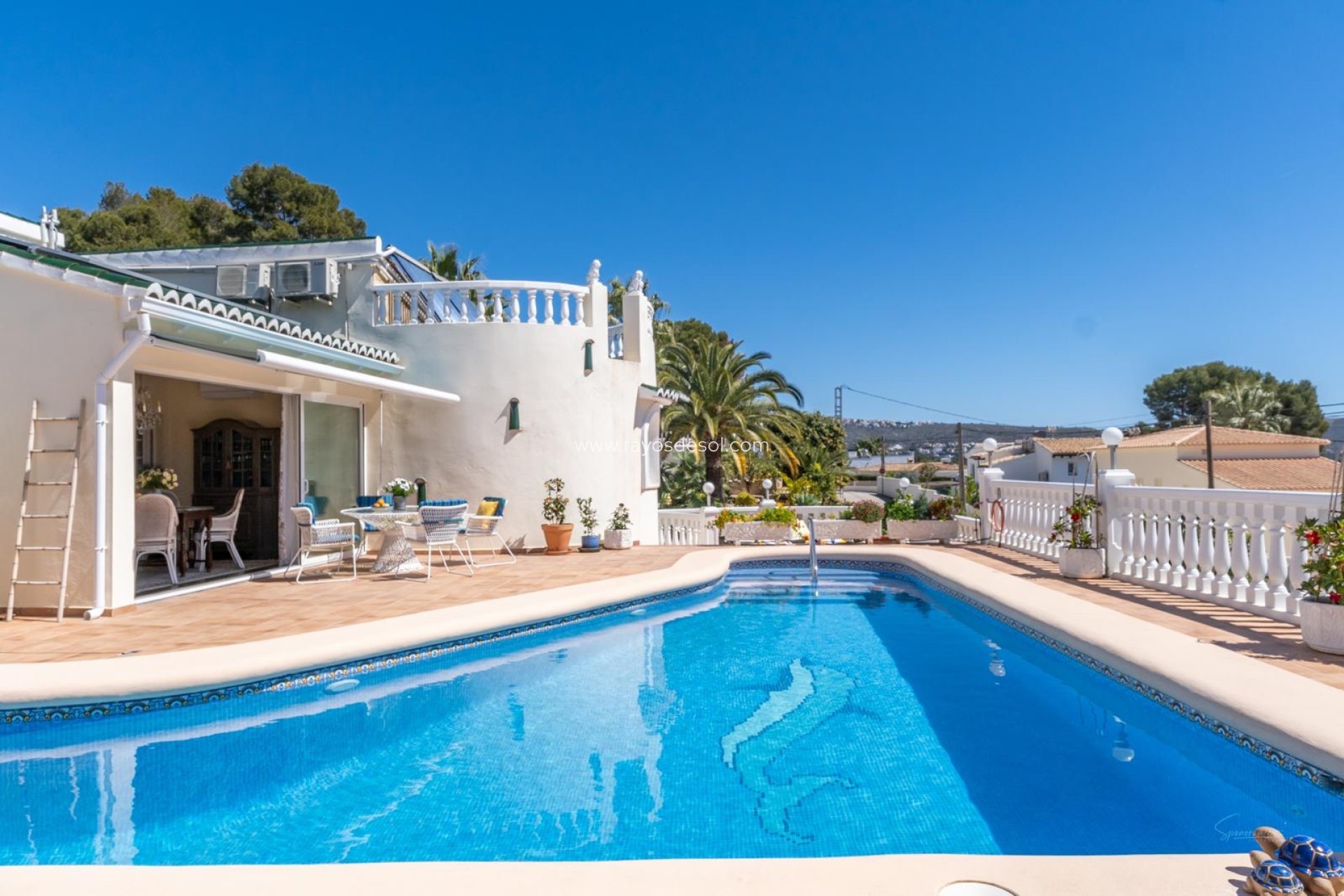 Resale - Villa - Moraira - Benimeit