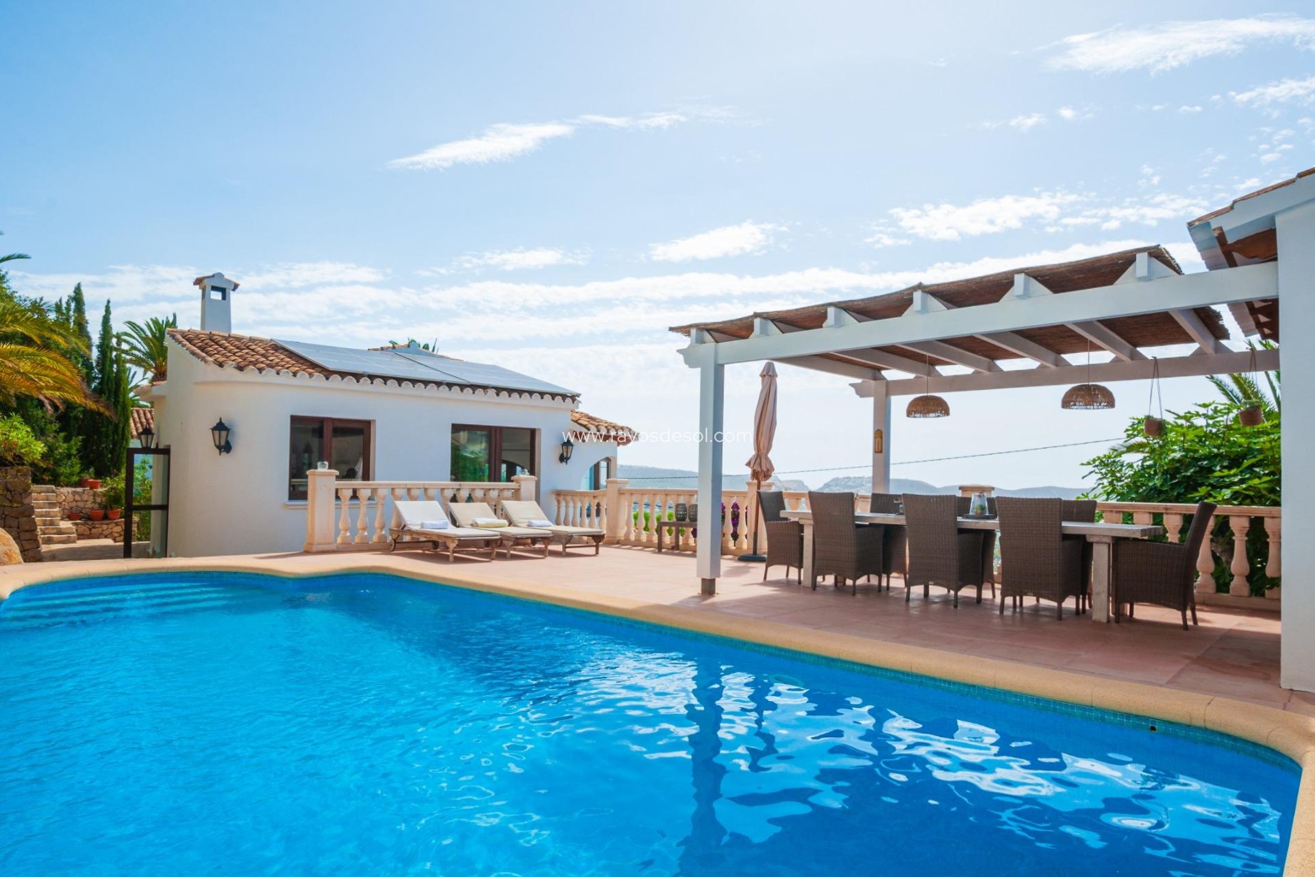 Resale - Villa - Moraira - Benimeit