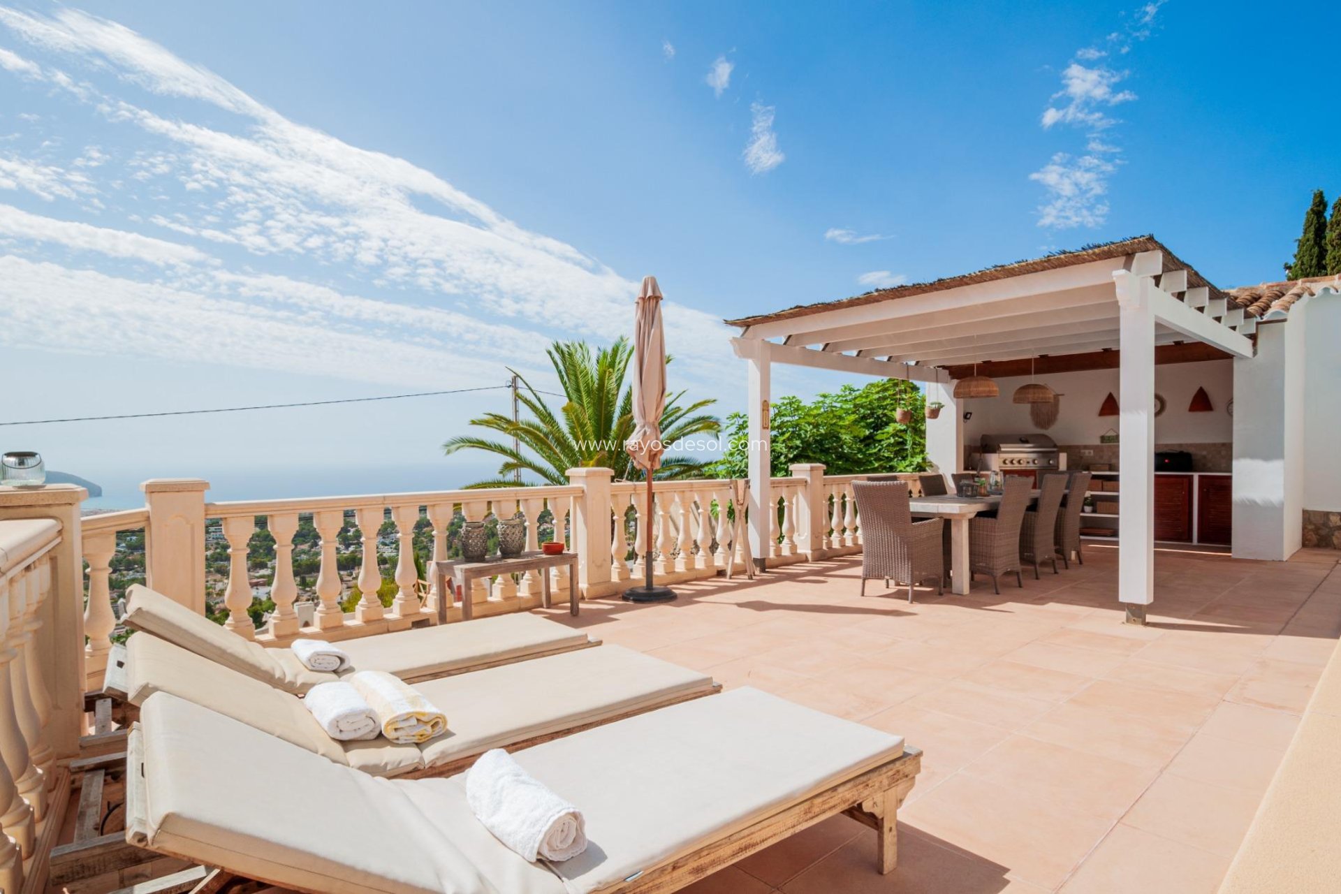 Resale - Villa - Moraira - Benimeit