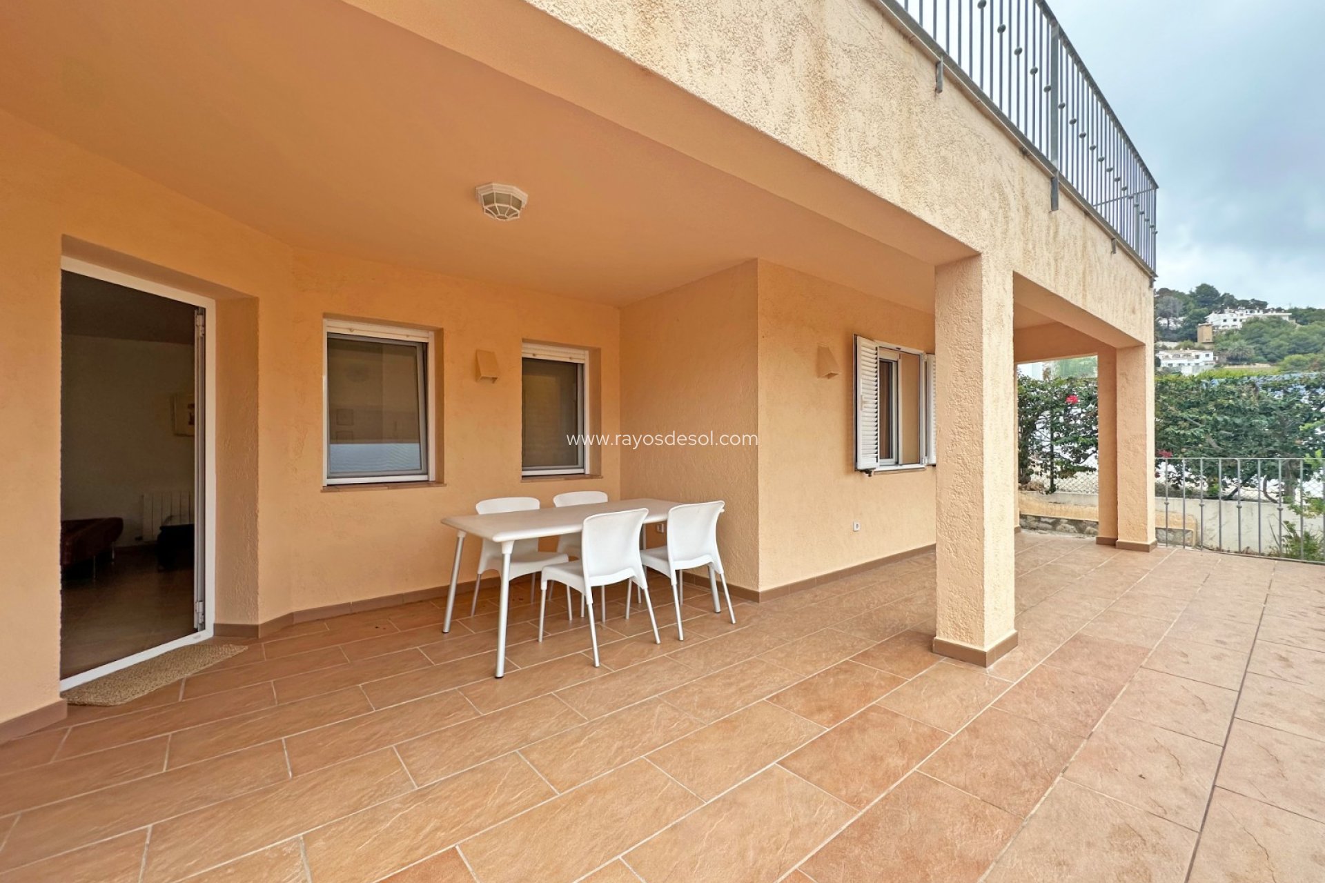 Resale - Villa - Moraira - Benimeit