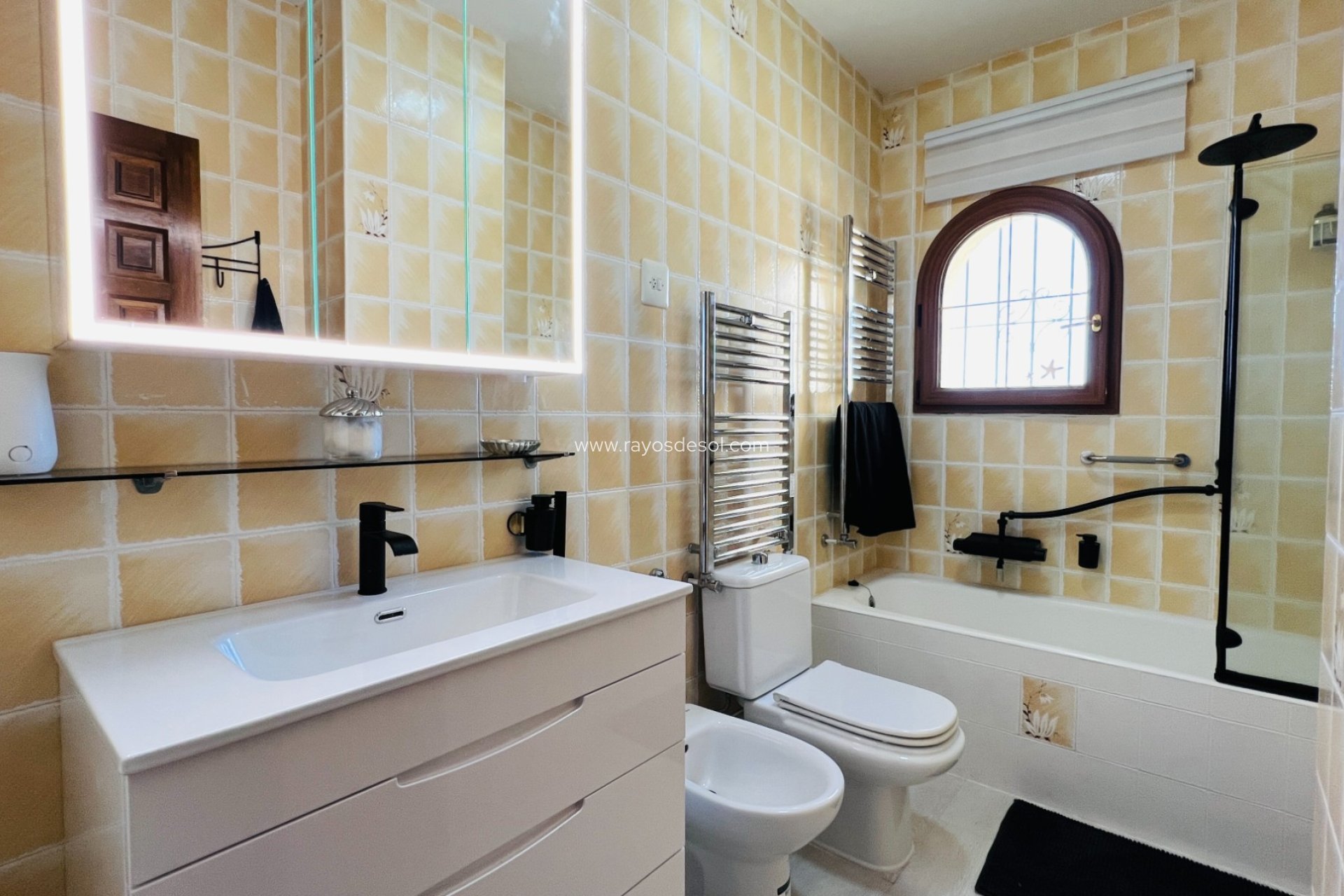 Resale - Villa - Moraira - El Alcazar