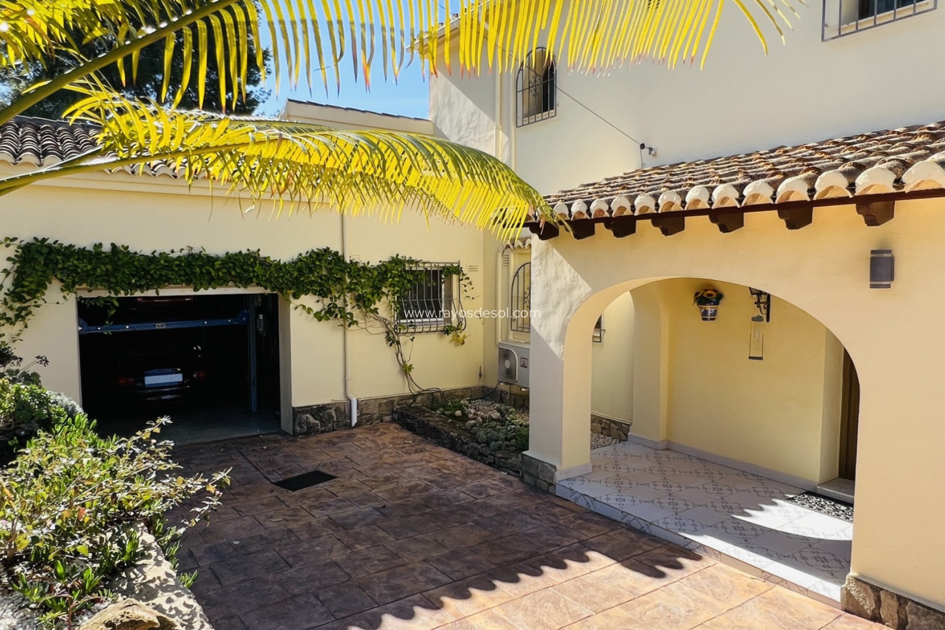 Resale - Villa - Moraira - El Alcazar