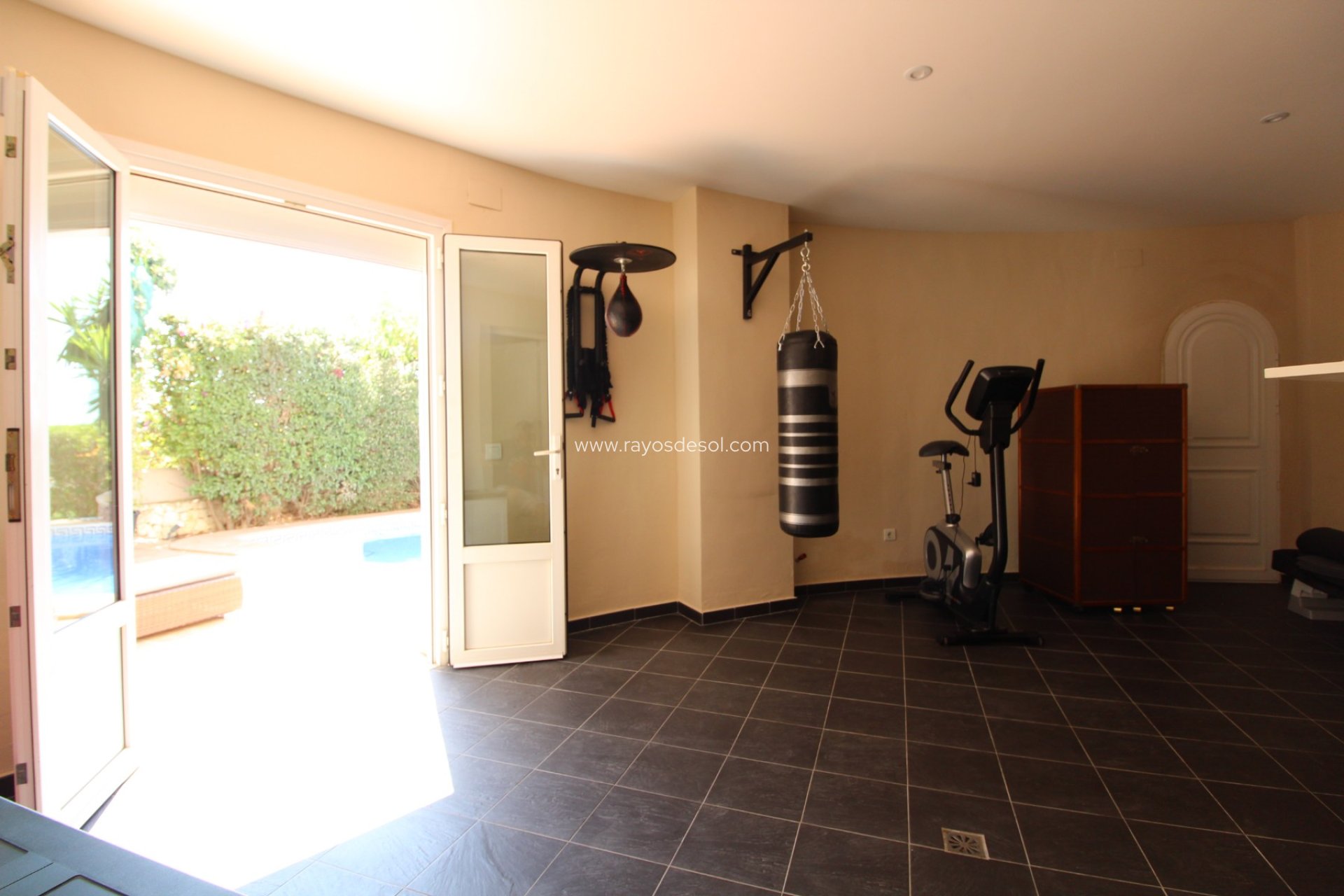 Resale - Villa - Moraira - El Bosque