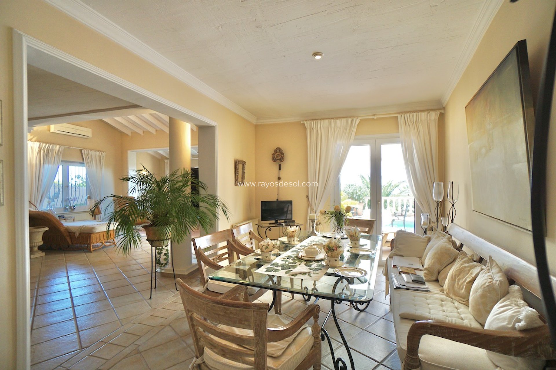 Resale - Villa - Moraira - San Jaime