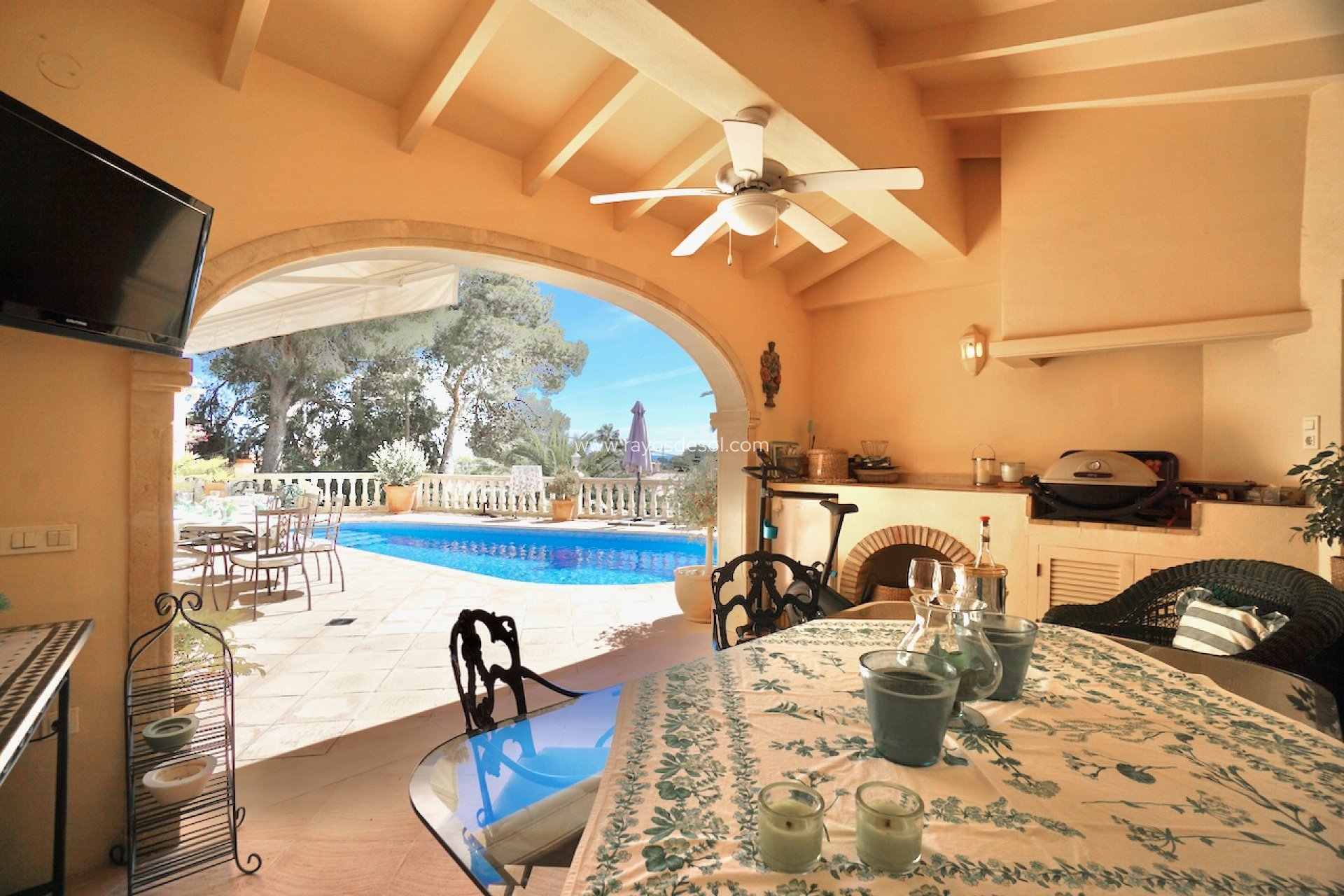 Resale - Villa - Moraira - San Jaime