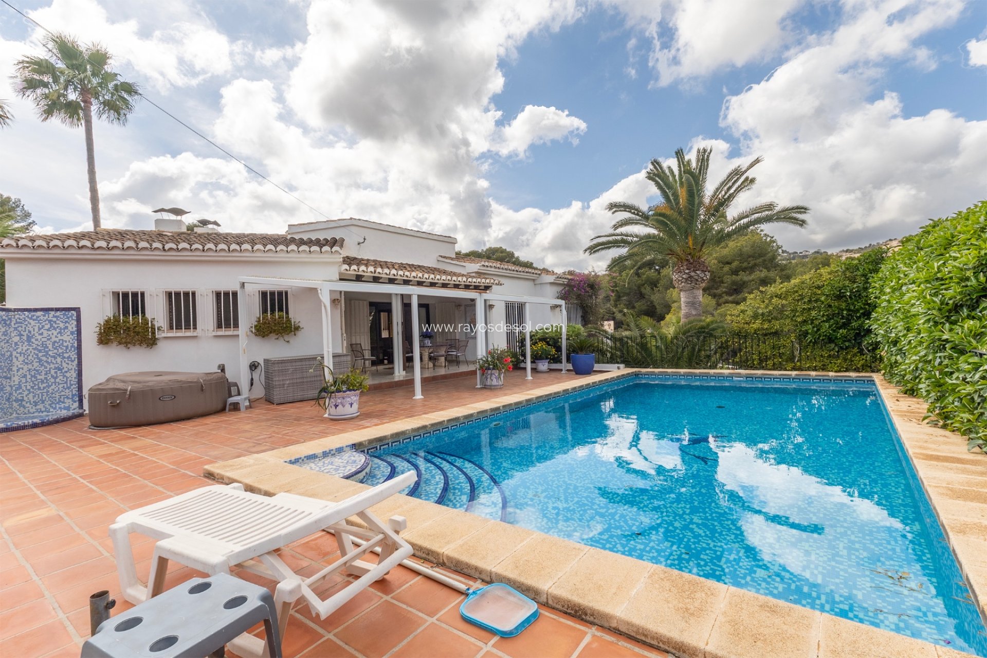 Resale - Villa - Moraira - San Jaime