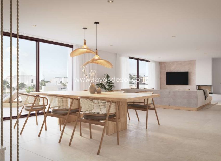 Resale - Villa - Moraira