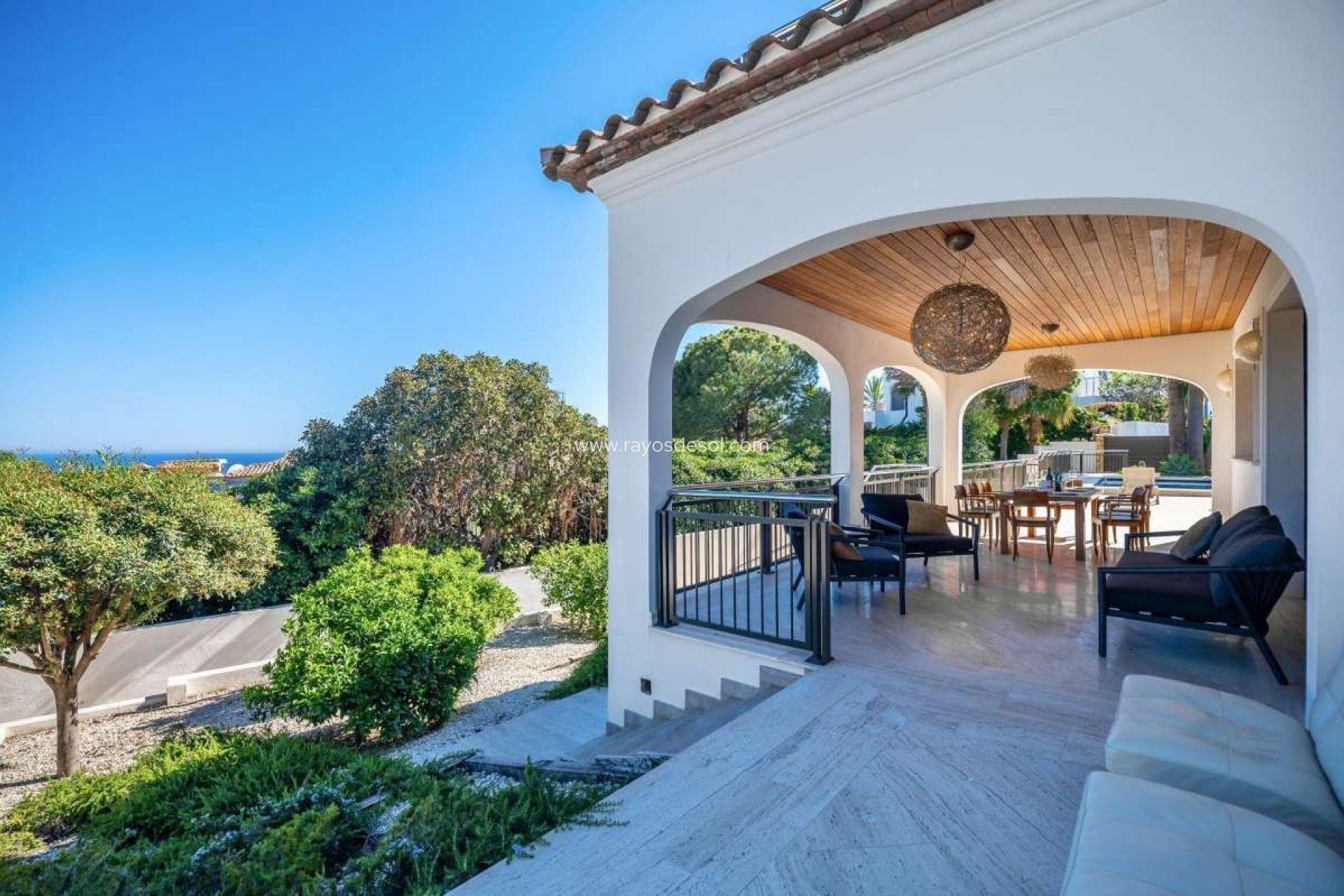 Resale - Villa - Moraira