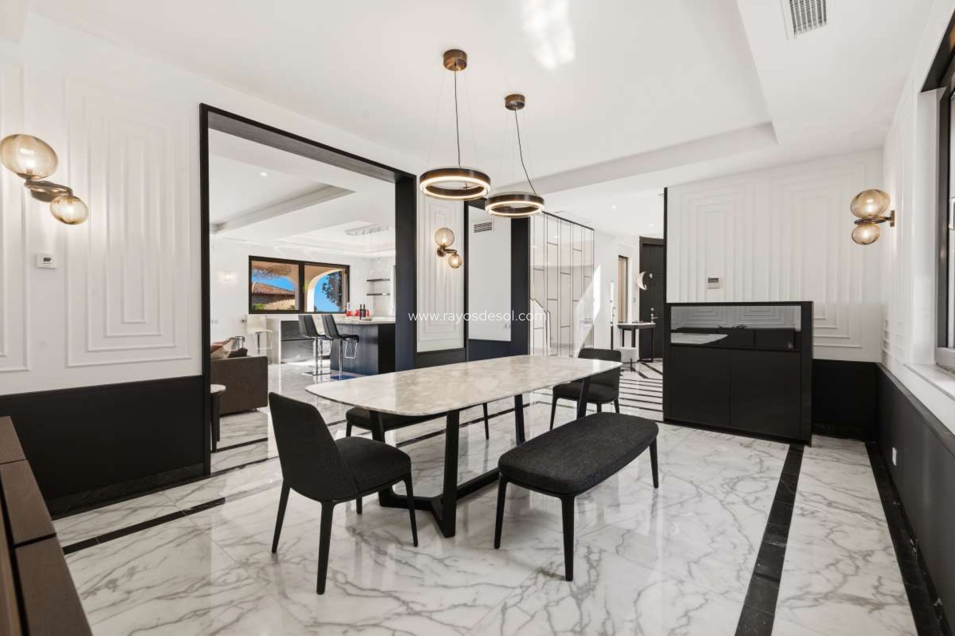 Resale - Villa - Moraira