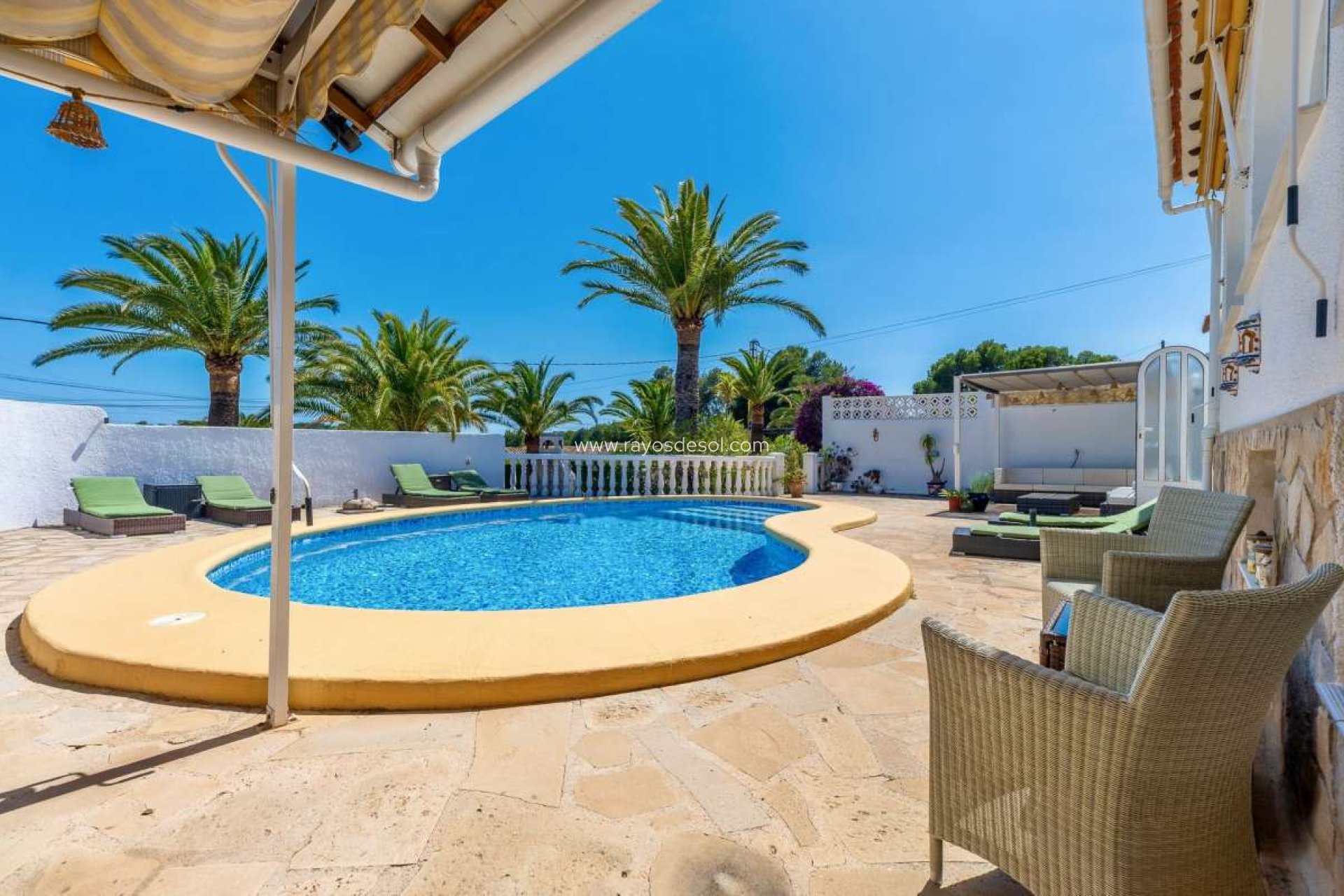 Resale - Villa - Moraira